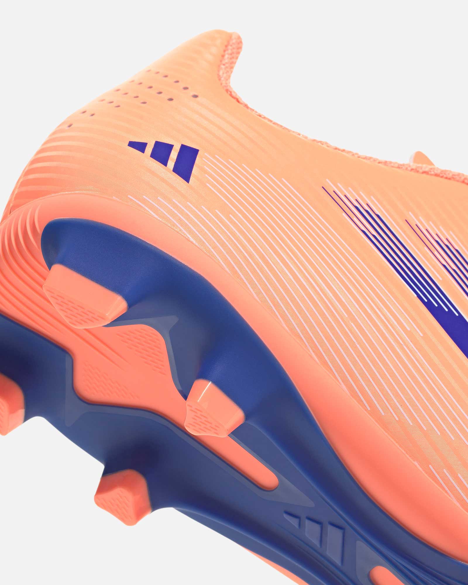 Botas adidas F50 Club FG/MG - Fútbol Factory