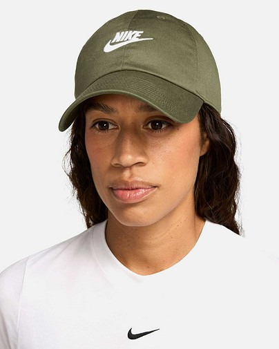 Gorra Nike Club