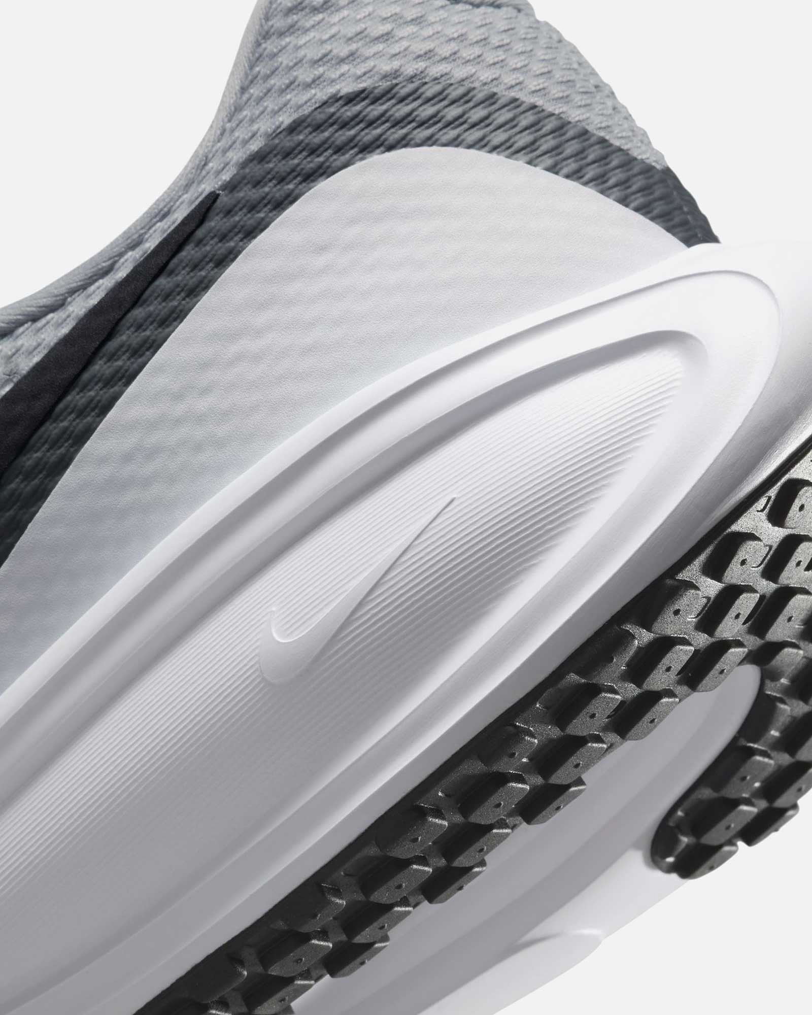 Zapatillas Nike Revolution 8 - Fútbol Factory