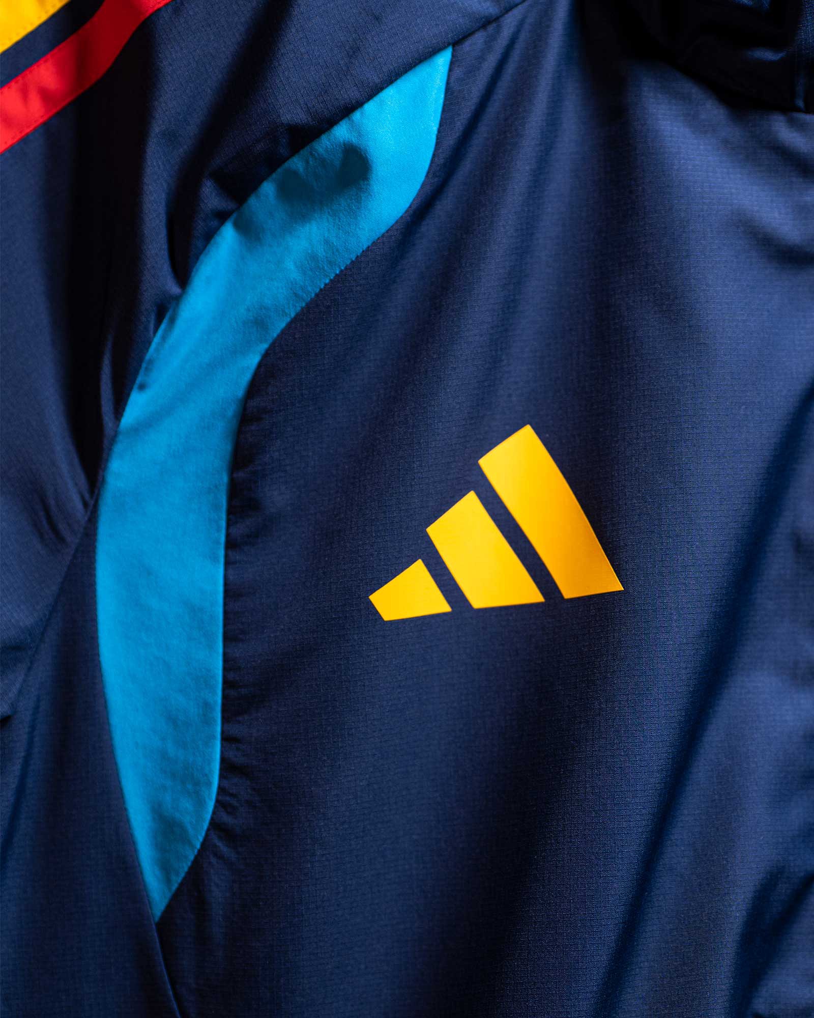 Chaqueta España Mundial 2026 All Weather - Fútbol Factory