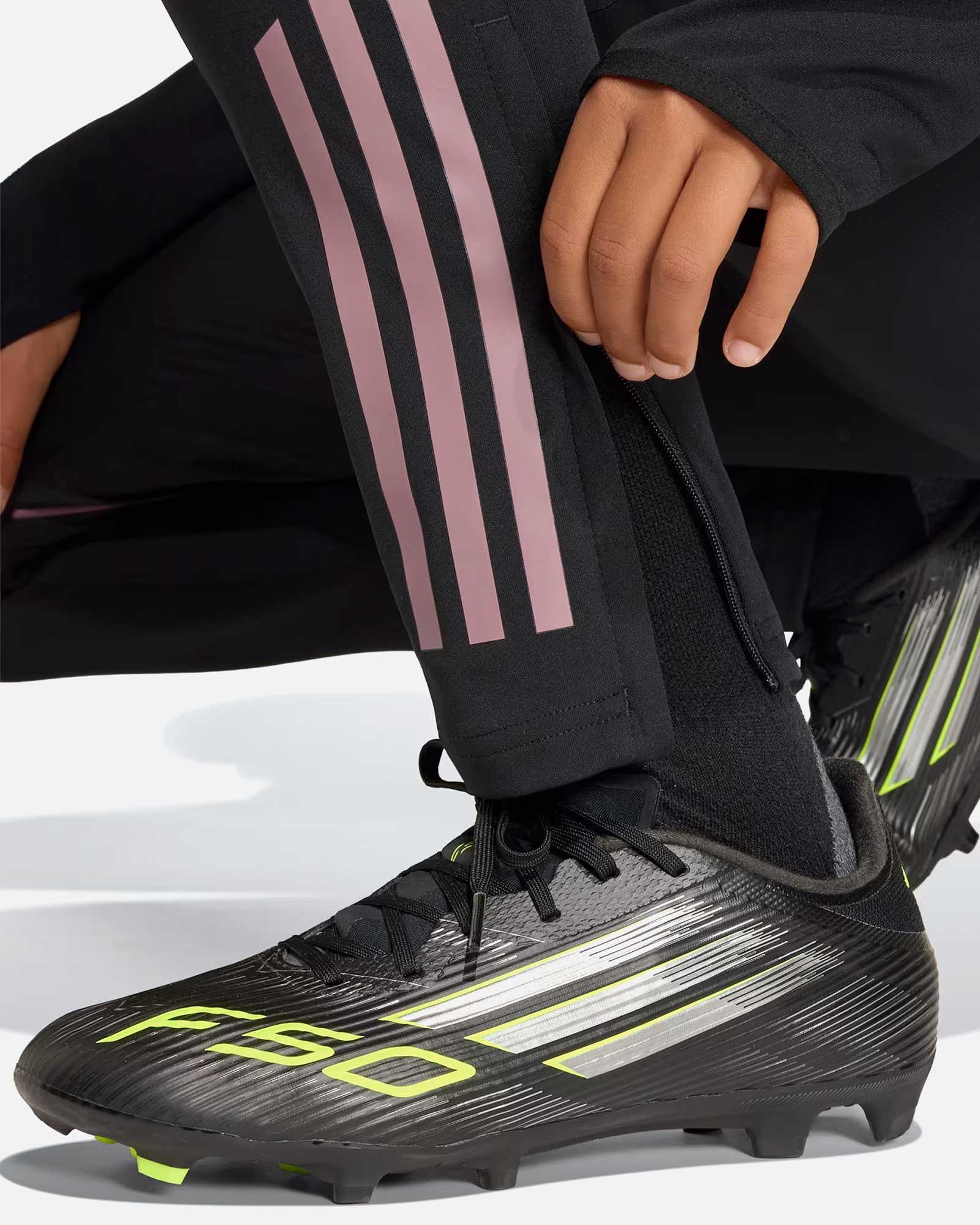 Pantalón Real Madrid 2025/2026 Competition TR Pantalón Real Madrid 2025/2026 Competition TR - Fútbol Factory