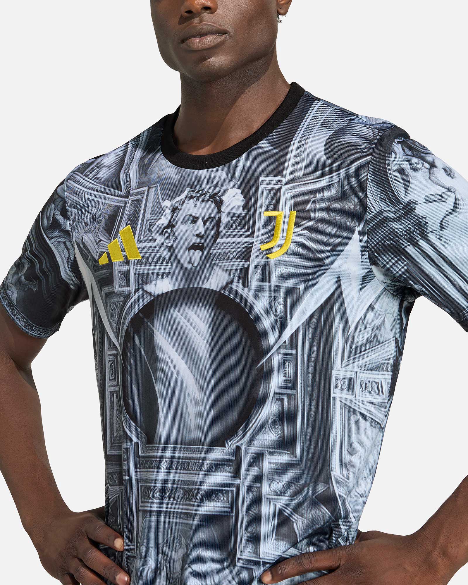 Juventus 2025/2026 Prematch Shirt - Fútbol Factory