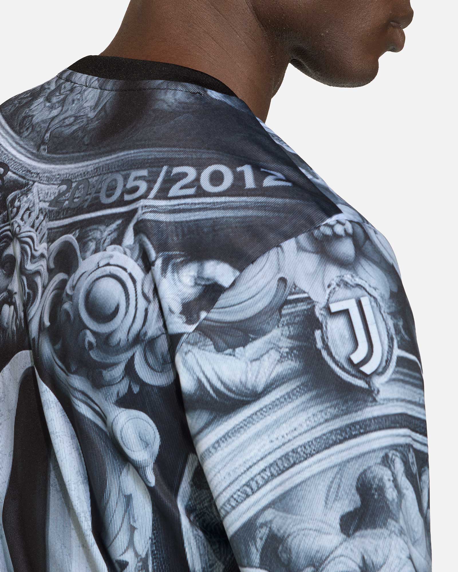 Juventus 2025/2026 Prematch Shirt - Fútbol Factory