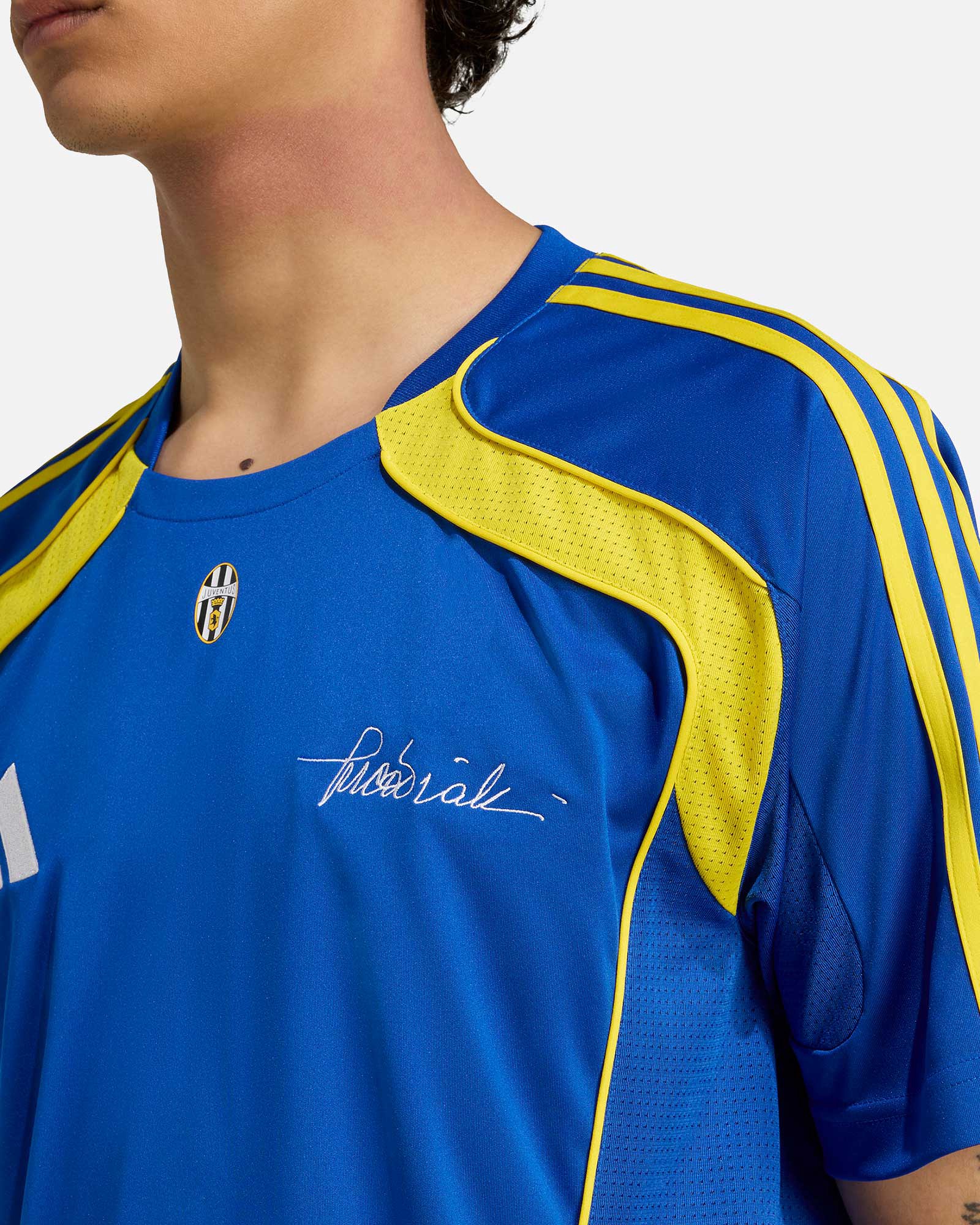 Camiseta Juventus FC 2025/2026 Urban Purist - Fútbol Factory