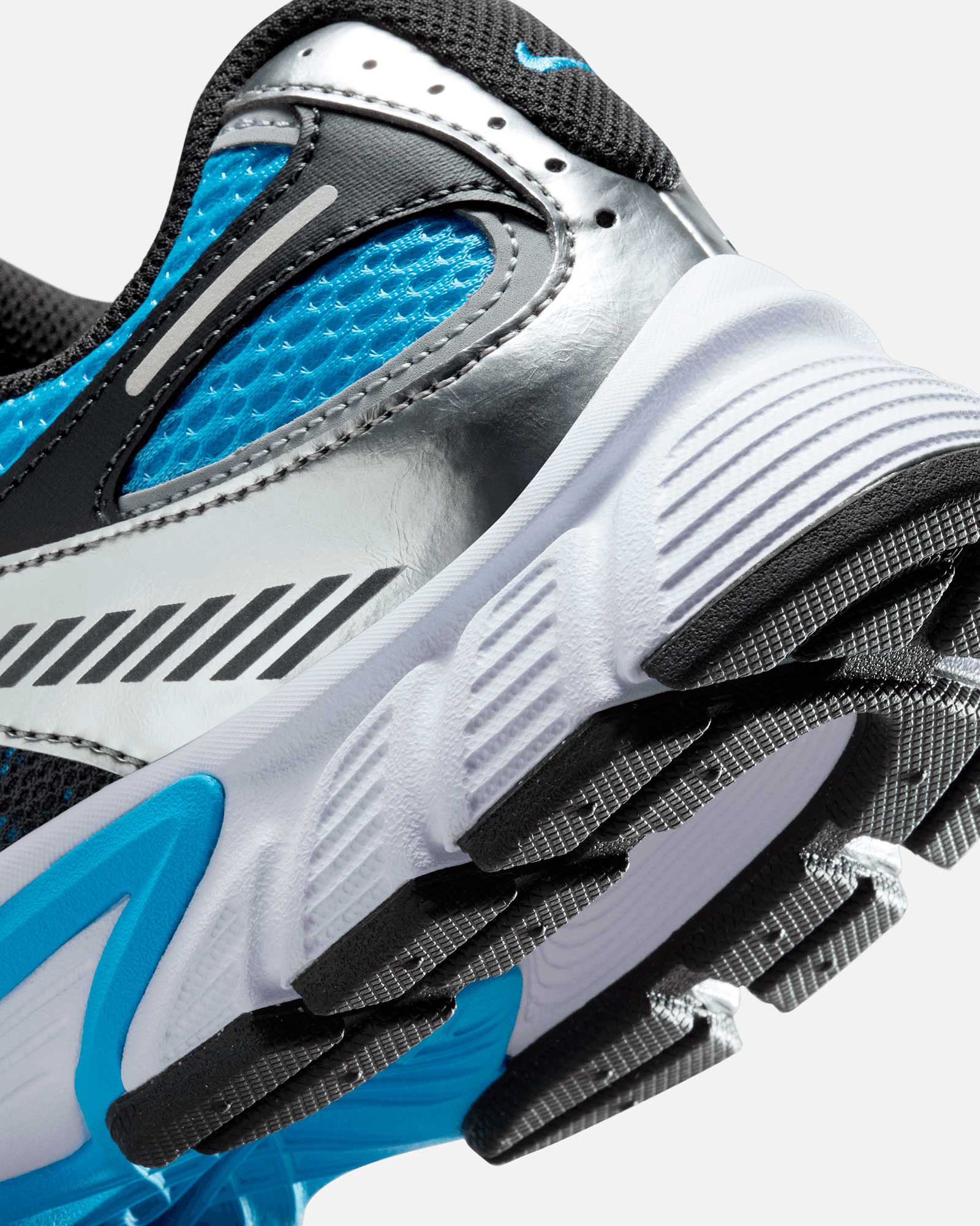 Zapatillas Nike V5 RNR - Fútbol Factory