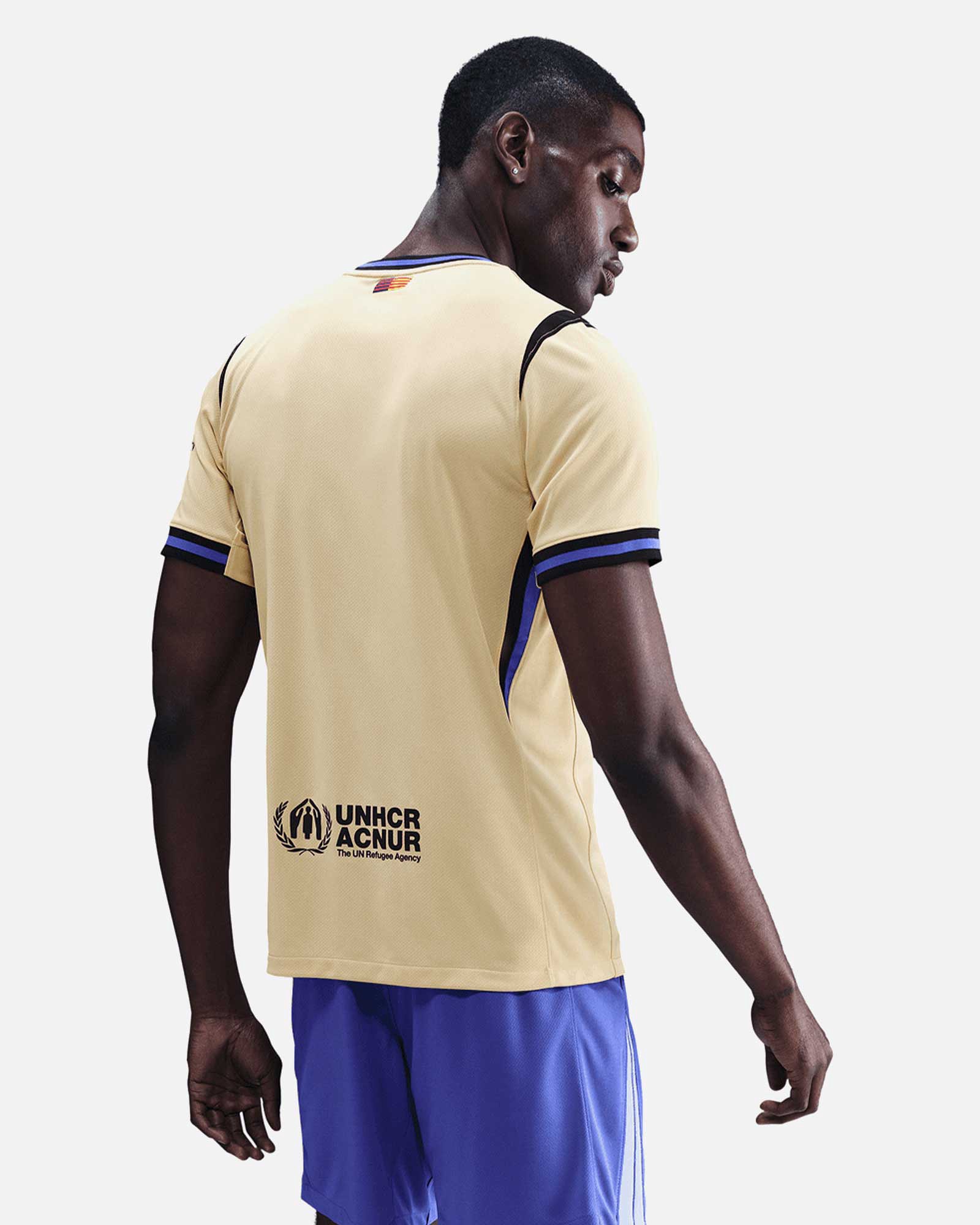 Camiseta 2ª FC Barcelona 2025/2026 ft. Kobe - Fútbol Factory