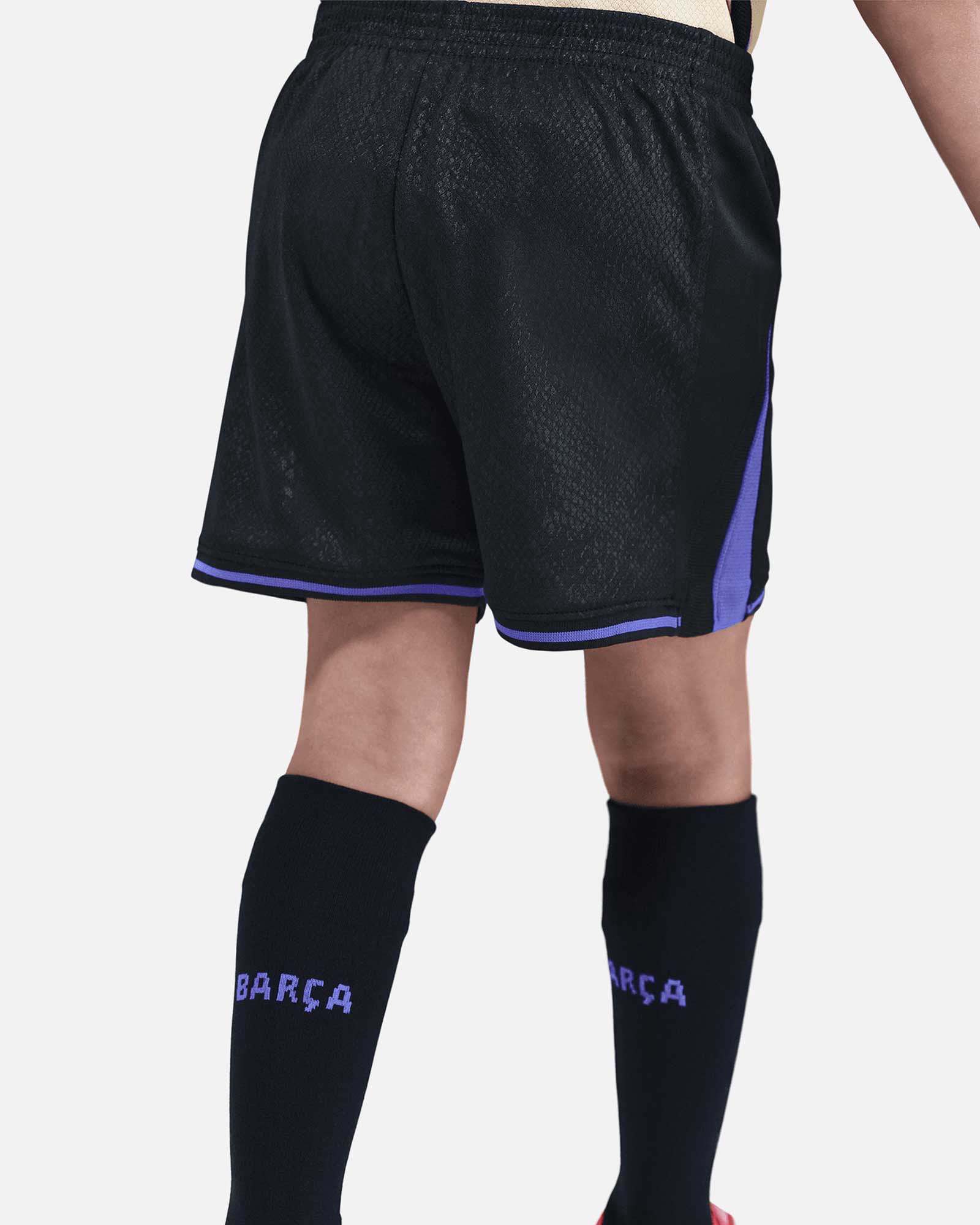 Mini conjunto 2ª FC Barcelona 2025/2026 ft. Kobe - Fútbol Factory