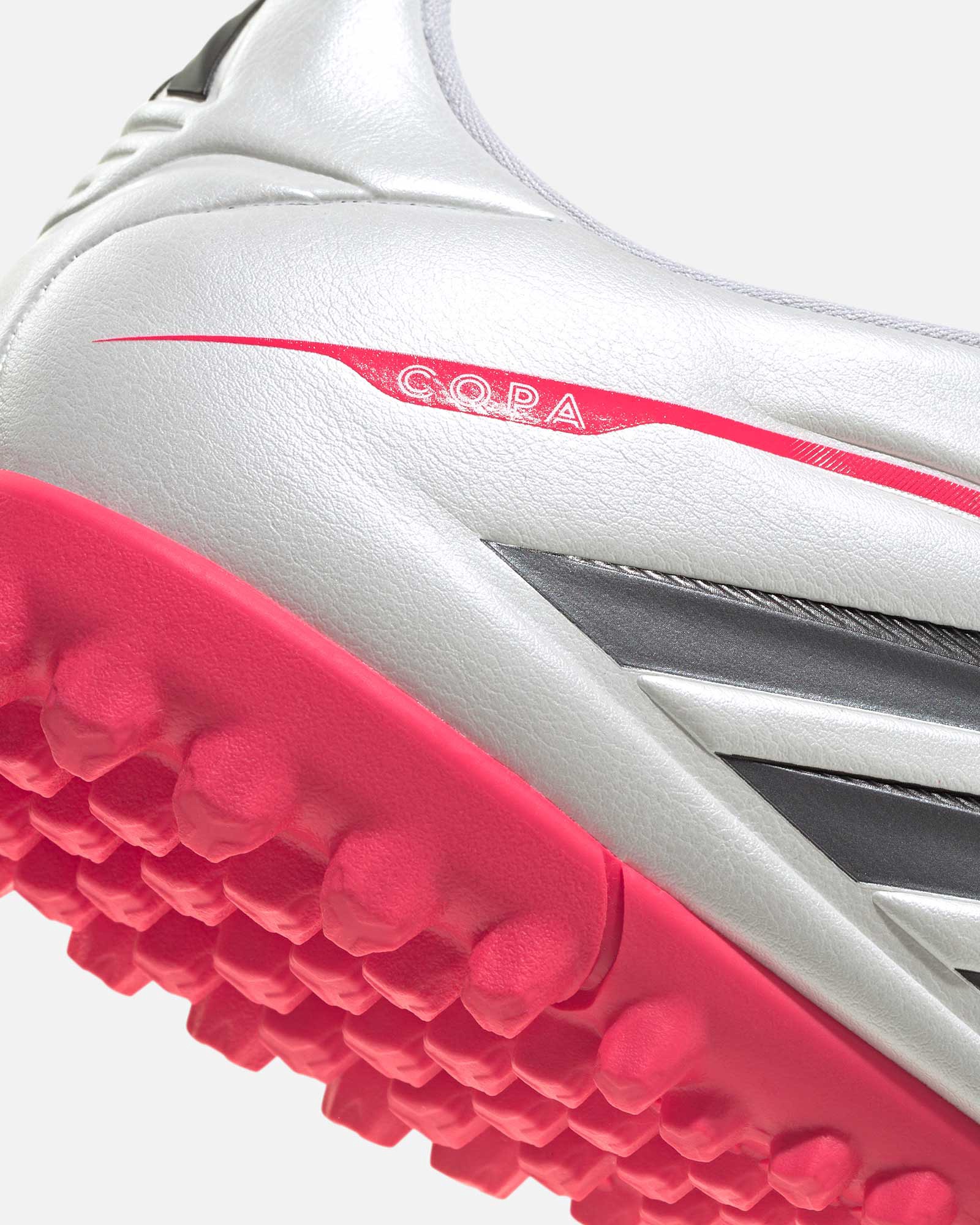 Botas adidas Copa Pure IV Club TF - Fútbol Factory