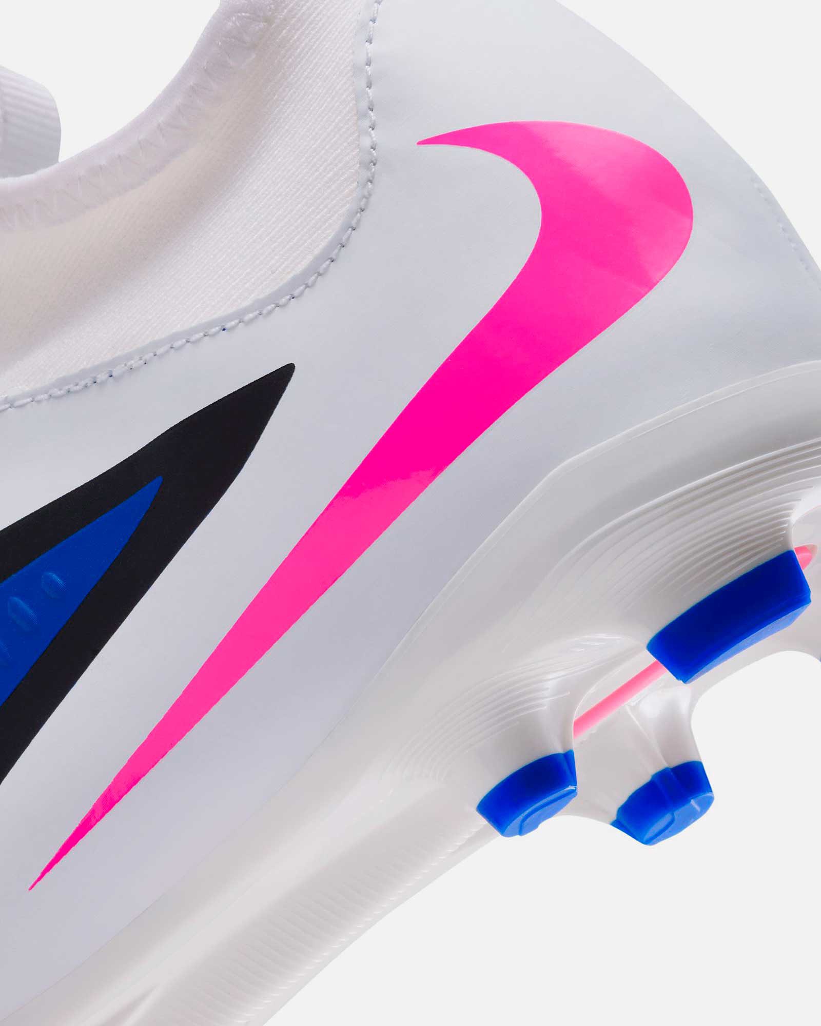 Botas Nike Phantom 6 High Academy MG - Fútbol Factory