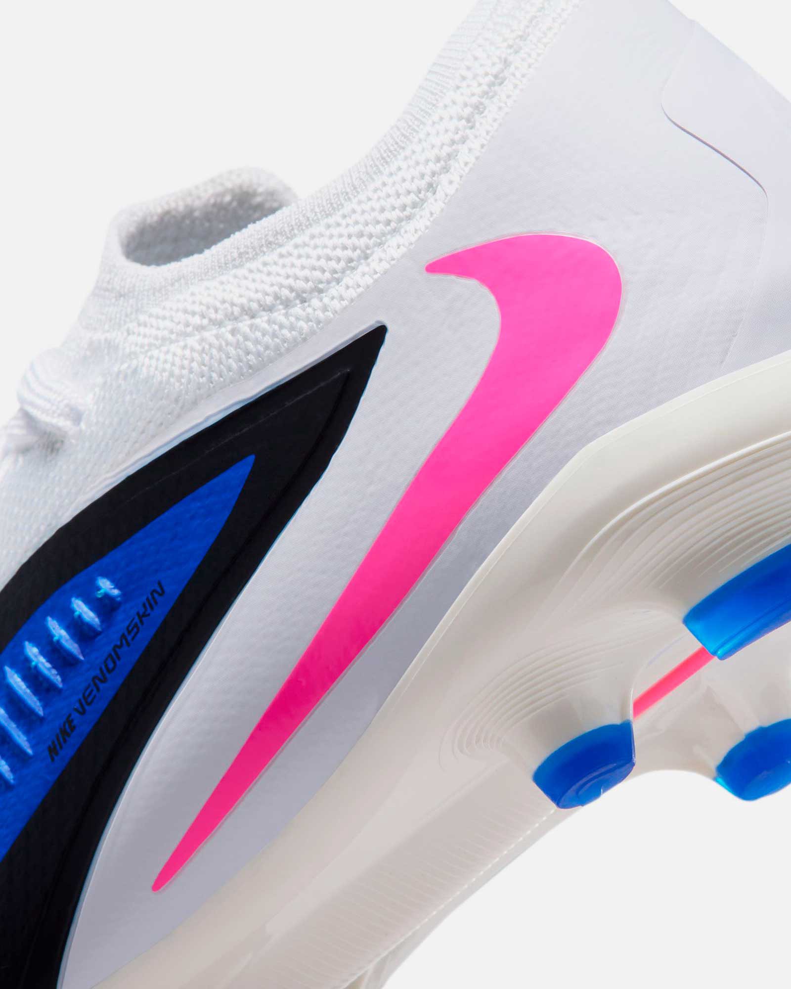 Botas Nike Phantom 6 Low Pro FG/MG - Fútbol Factory