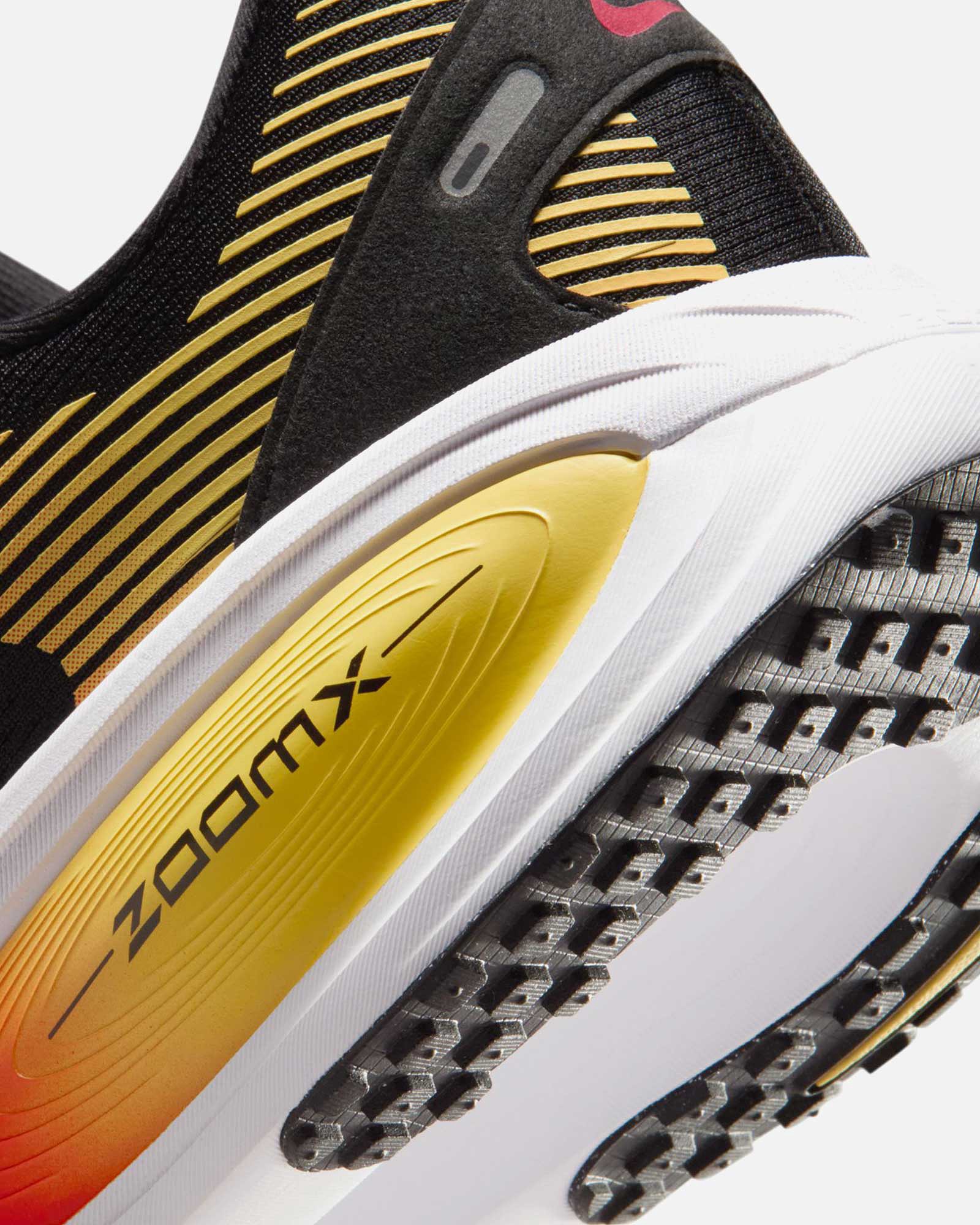 Zapatillas Nike Vomero 18 - Fútbol Factory