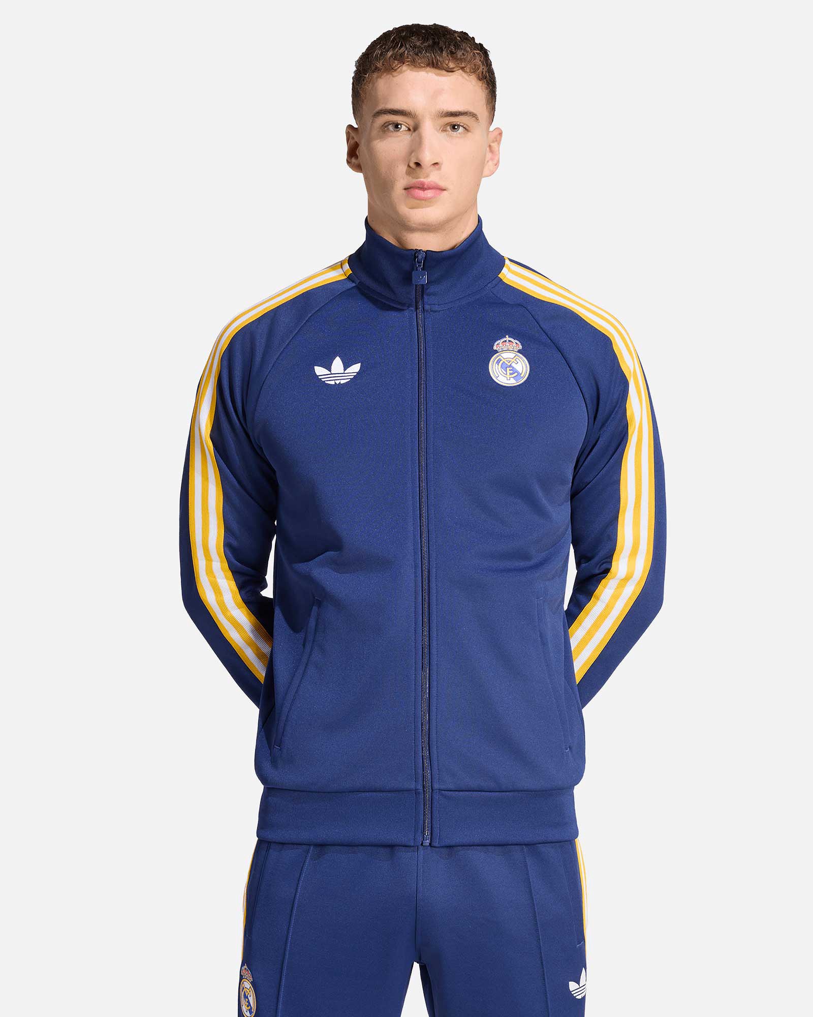 Chaqueta Real Madrid 2025/2026 Originals Chaqueta Real Madrid 2025/2026 Originals - Fútbol Factory