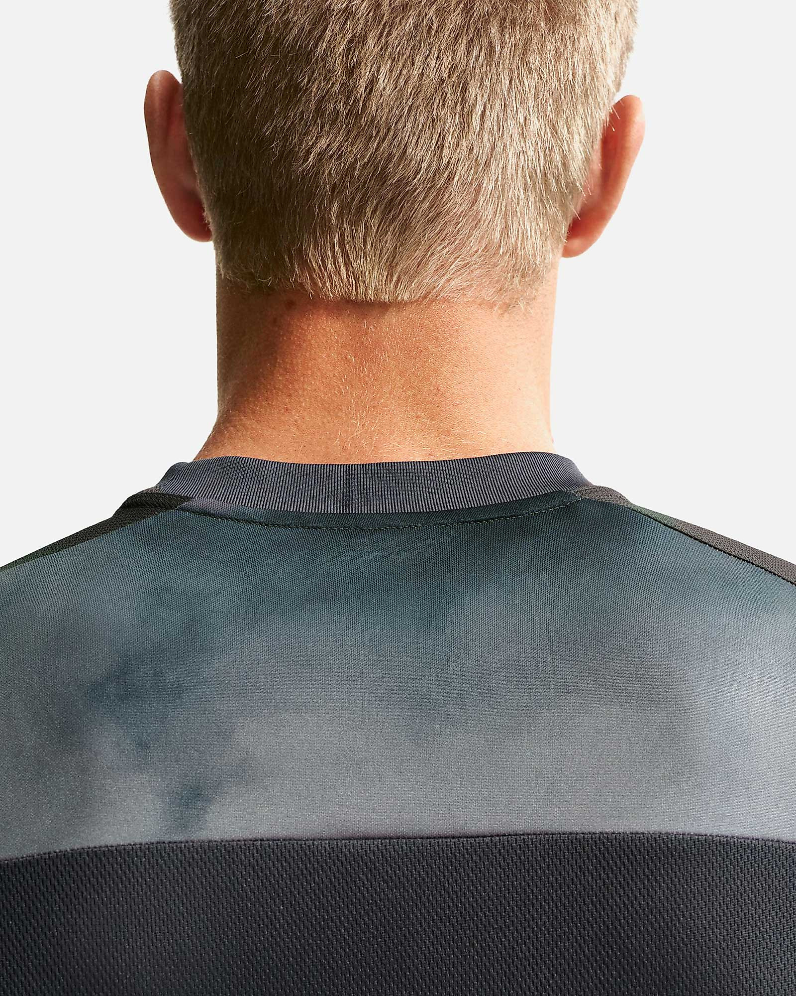 Camiseta Nike Academy+ - Fútbol Factory