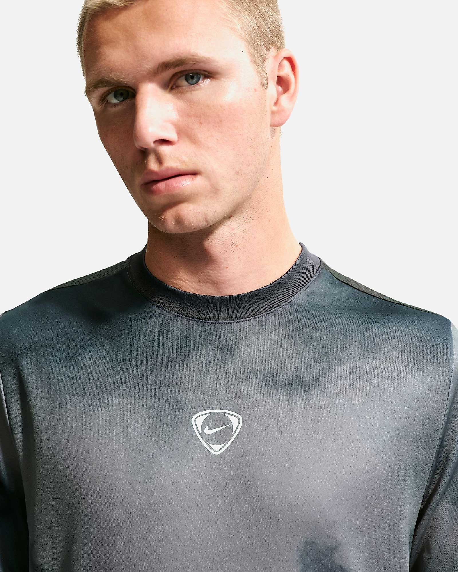 Camiseta Nike Academy+ - Fútbol Factory