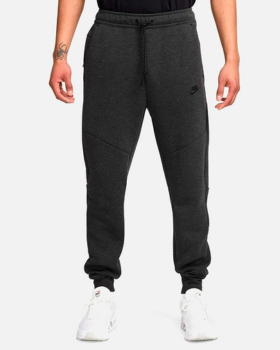 Pantalón Nike Tech Jogger