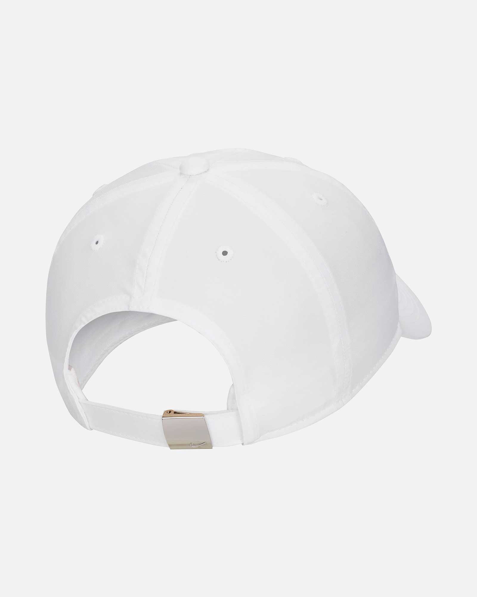 Gorra Nike Dri-FIT Club Metal Swoosh - Fútbol Factory