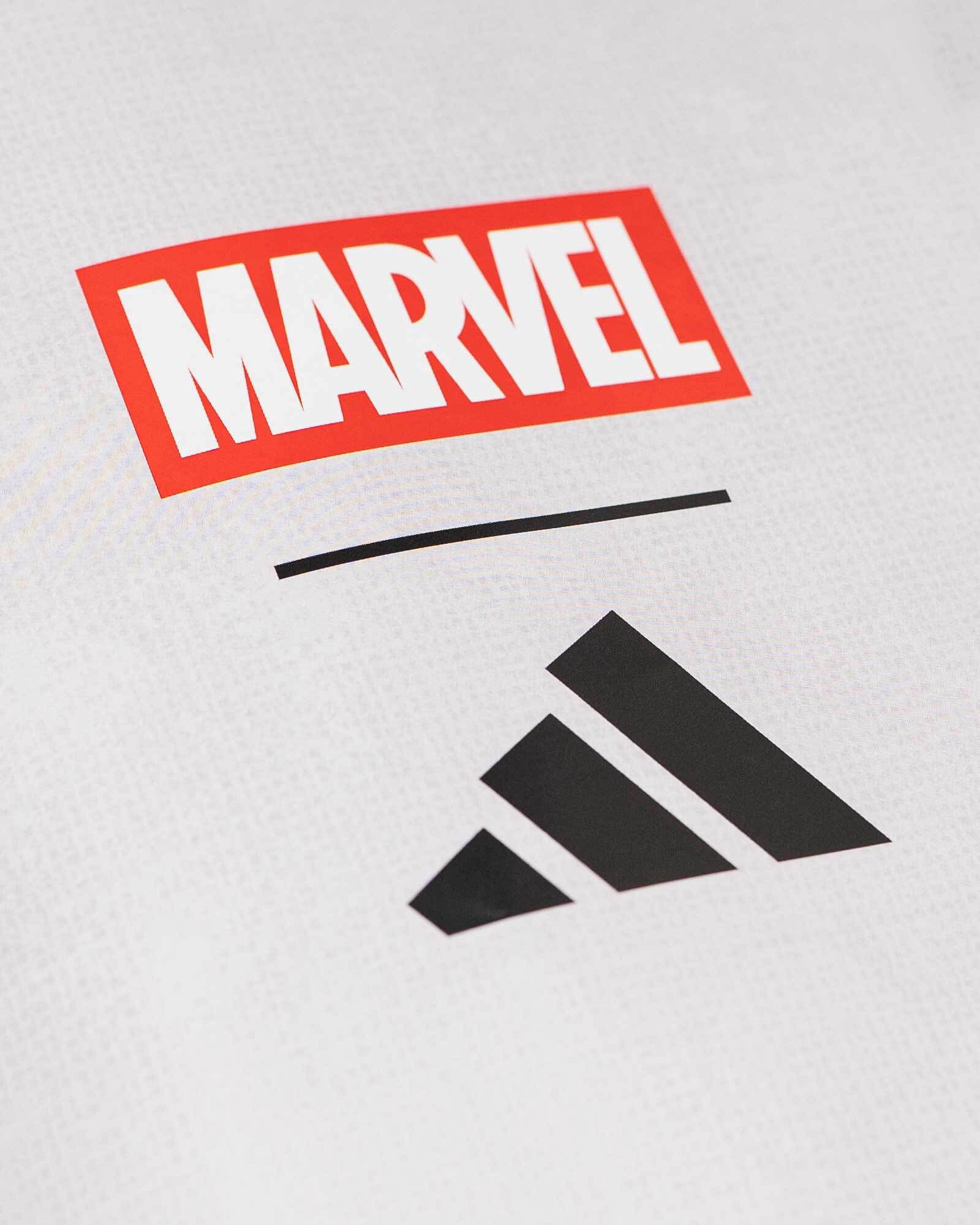 Edición Exclusiva Cómic Adidas x Marvel - Fútbol Factory