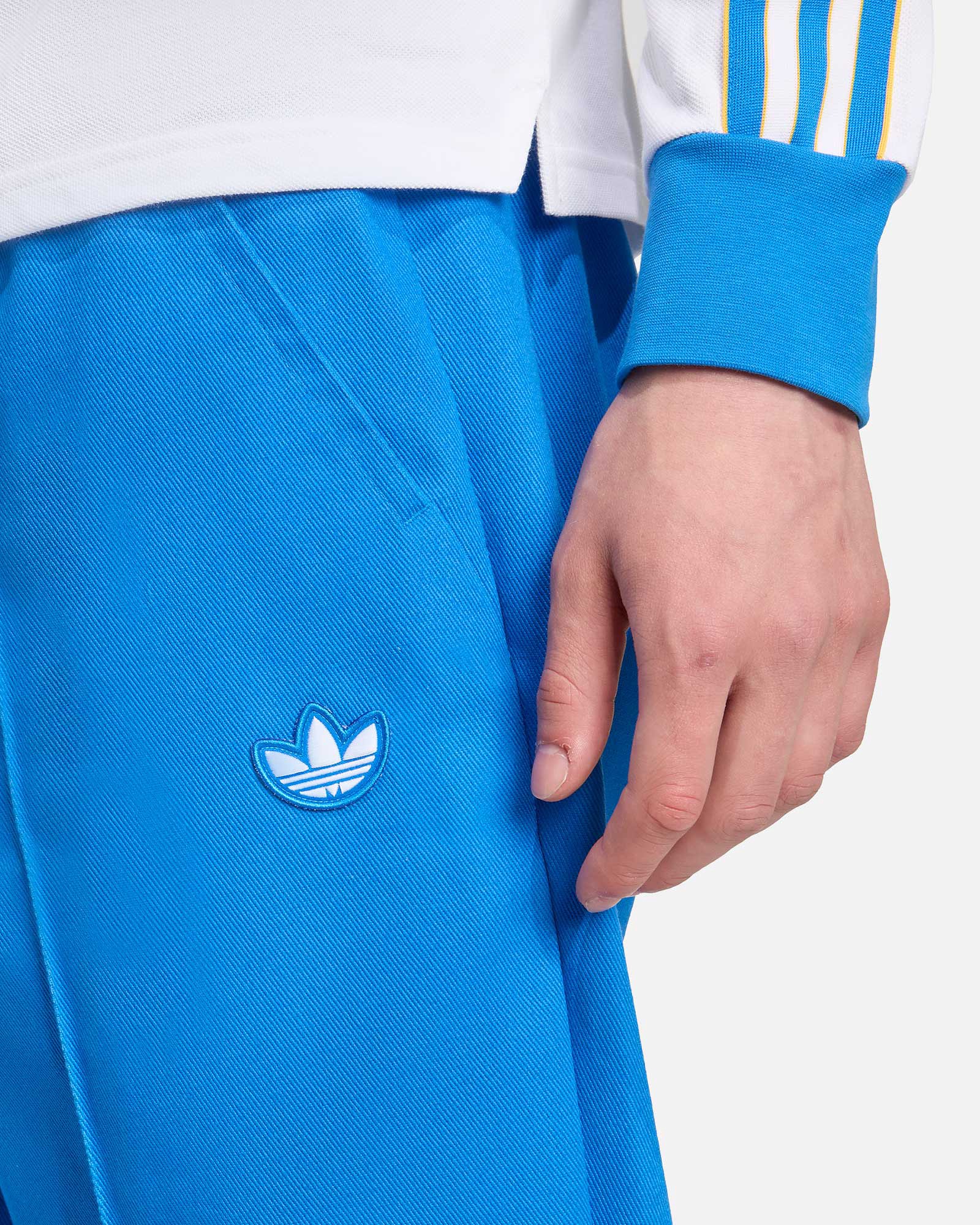 Pantalón Real Madrid 2025/2026 Icons Drill Pantalón Real Madrid 2025/2026 Icons Drill - Fútbol Factory