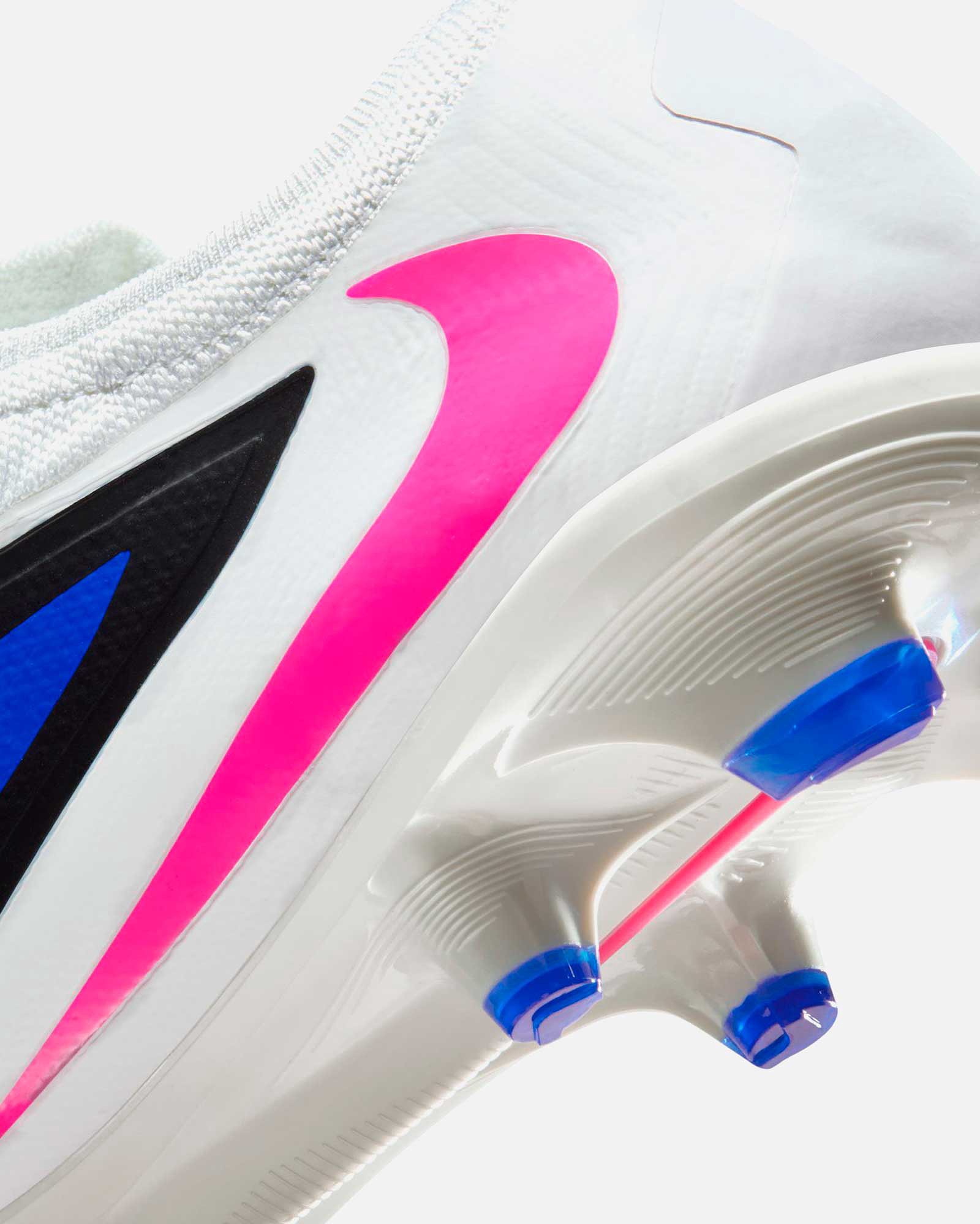 Botas Nike Phantom 6 Low Pro FG - Fútbol Factory