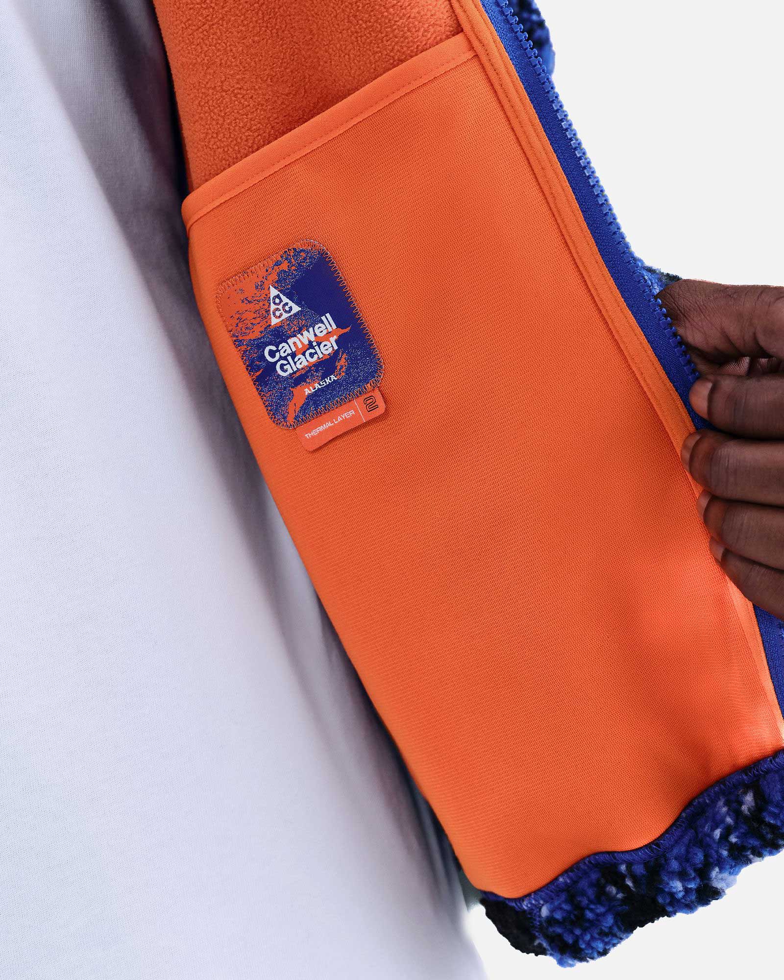 Chaqueta Inter Milan 2025/2026 Canwell Glacier Chaqueta Inter Milan 2025/2026 Canwell Glacier - Fútbol Factory