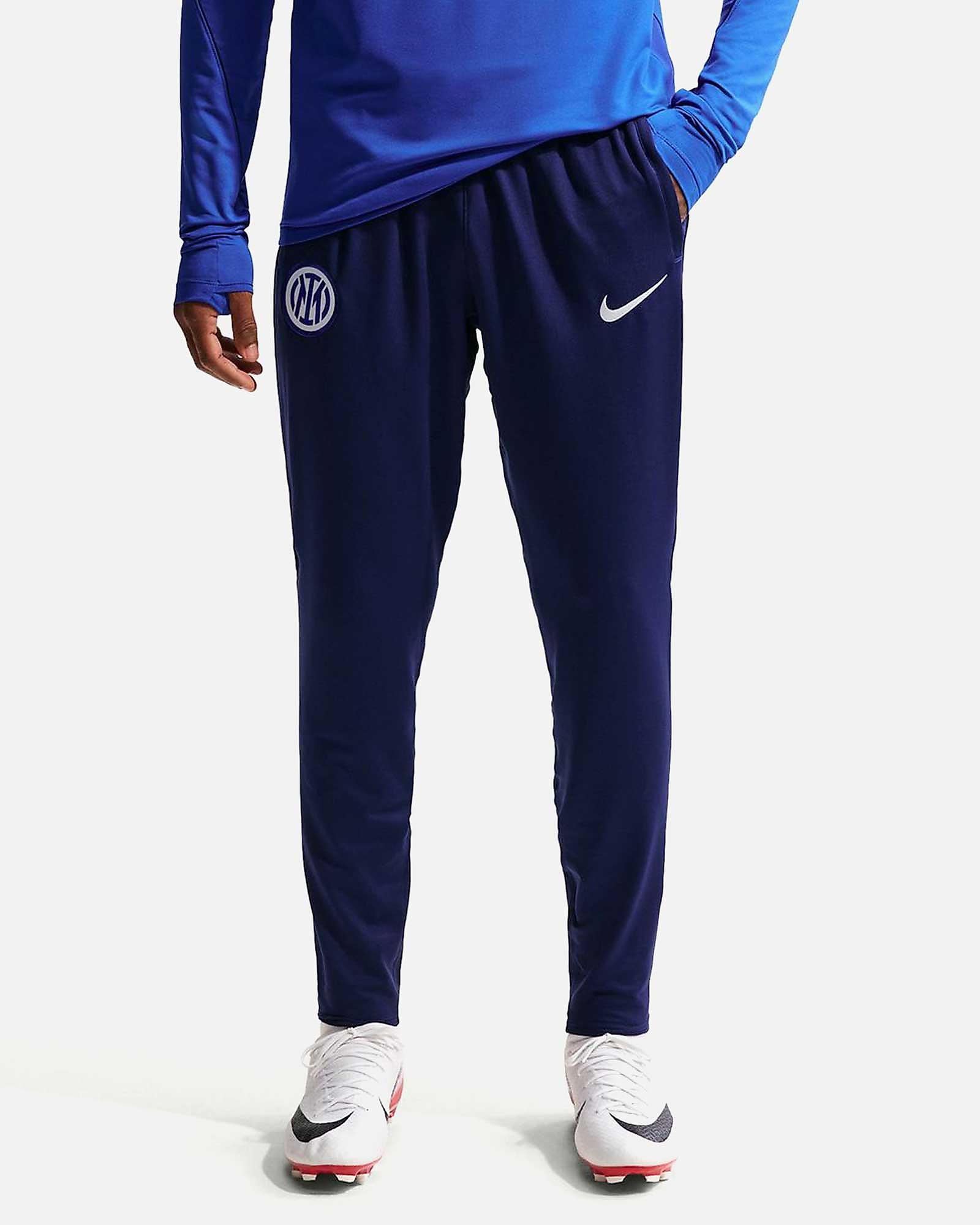 Pantalón Inter de Milán Strike 2026/2027 Pantalón Inter de Milán Strike 2026/2027 - Fútbol Factory