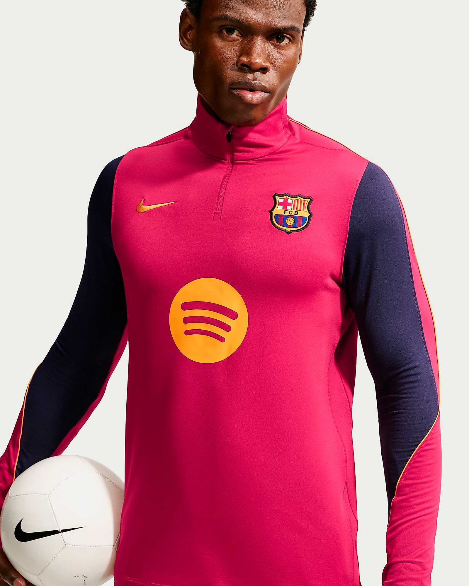 Sweatshirt FC Barcelona 2026/2027 Sweatshirt FC Barcelona 2026/2027 - Fútbol Factory