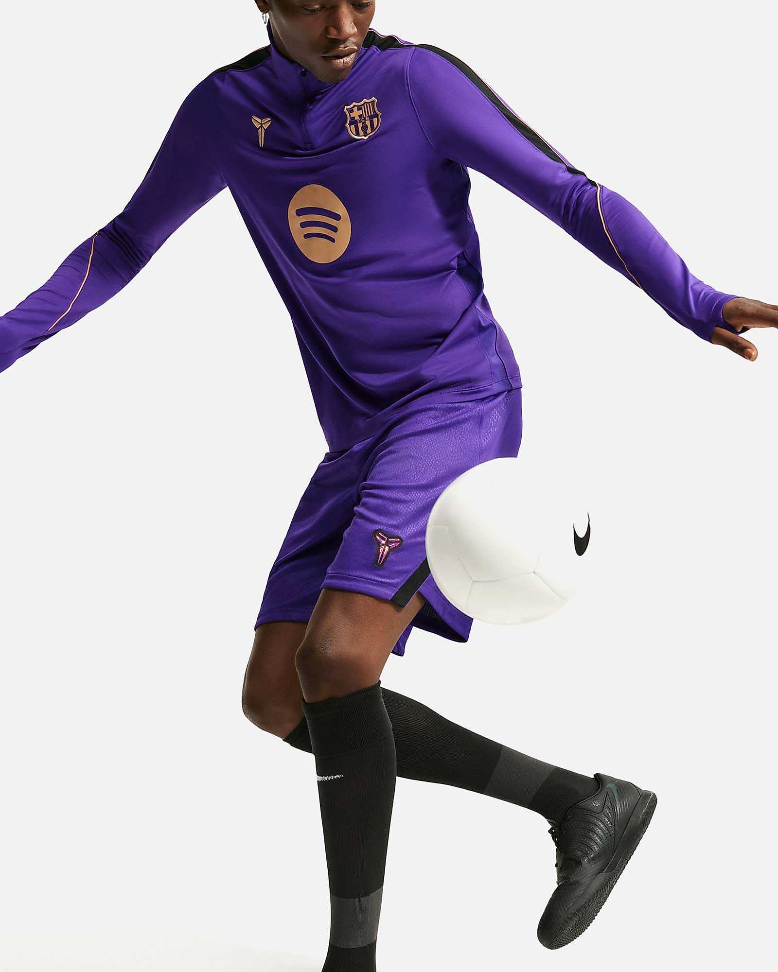 Sudadera FC Barcelona 2026/2027 Strike Kobe Sudadera FC Barcelona 2026/2027 Strike Kobe - Fútbol Factory