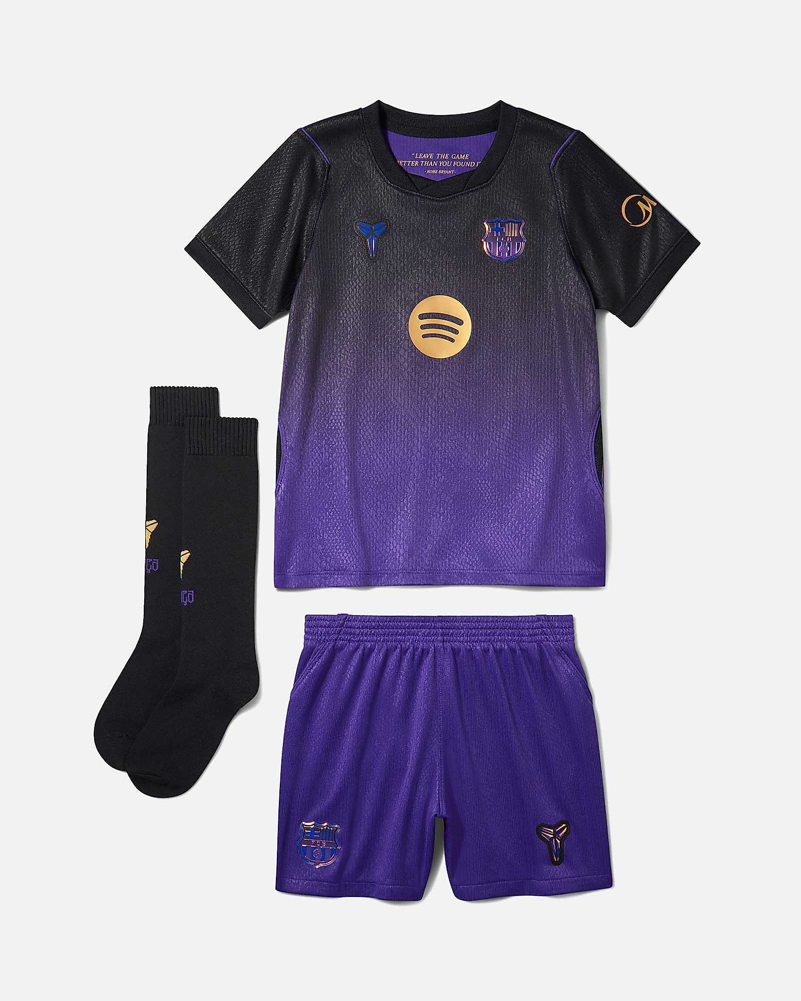 Conjunto 2ª FC Barcelona 2026/2027 Kobe Conjunto 2ª FC Barcelona 2026/2027 Kobe - Fútbol Factory