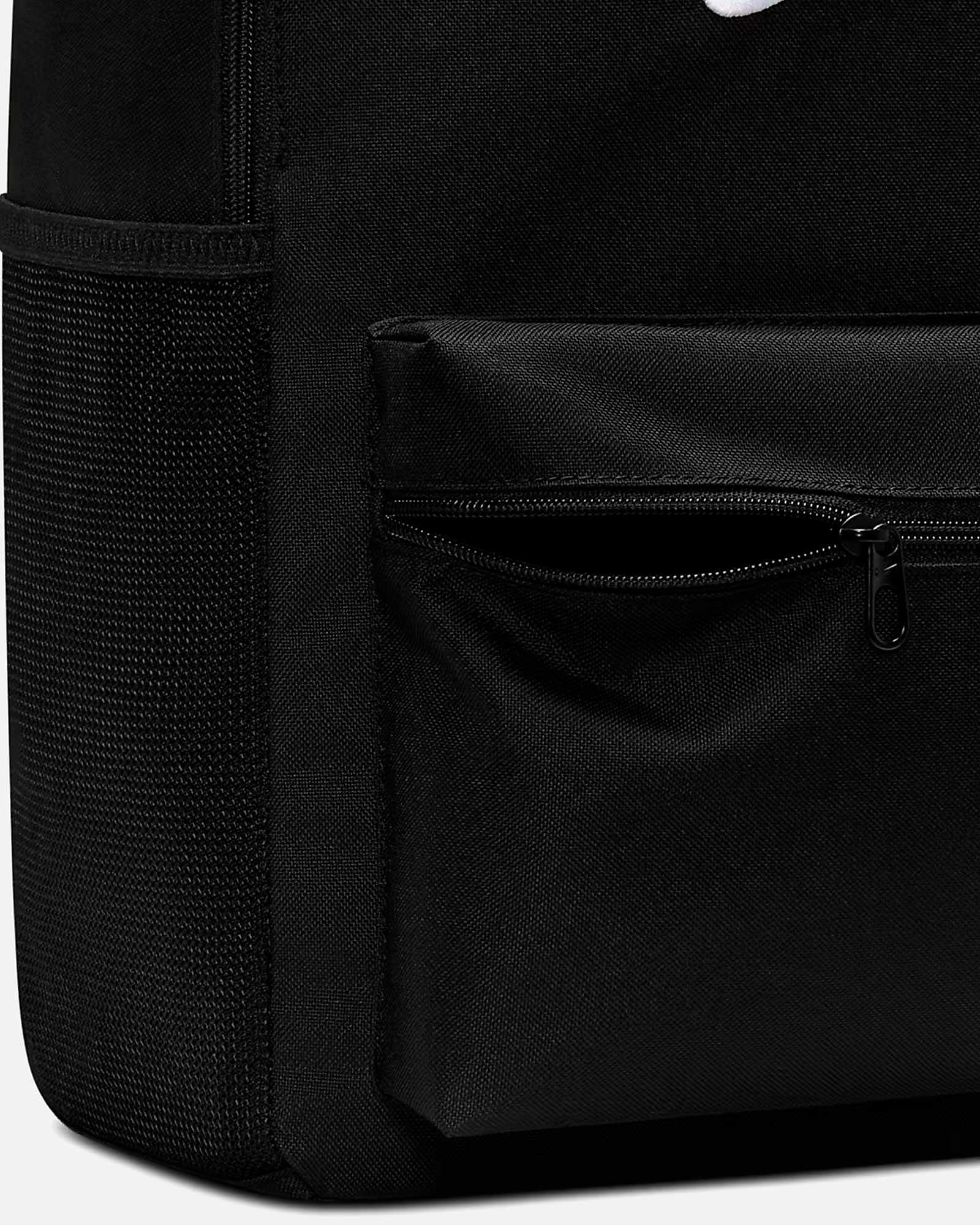 Mochila Nike Heritage 2.0. Mochila Nike Heritage 2.0. - Fútbol Factory