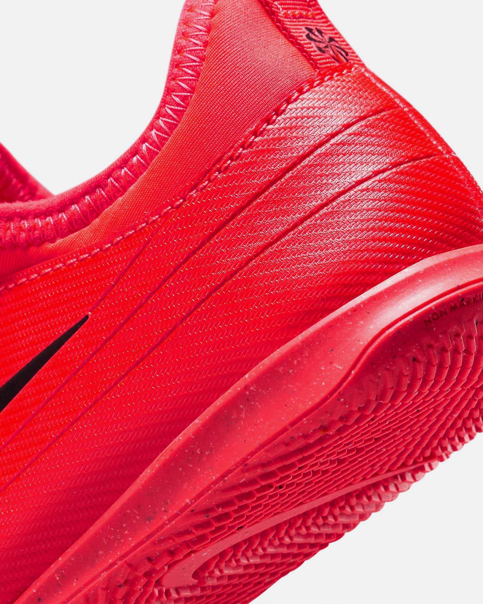 Nike Mercurial Vapor 17 IN Club Nike Mercurial Vapor 17 IN Club - Fútbol Factory