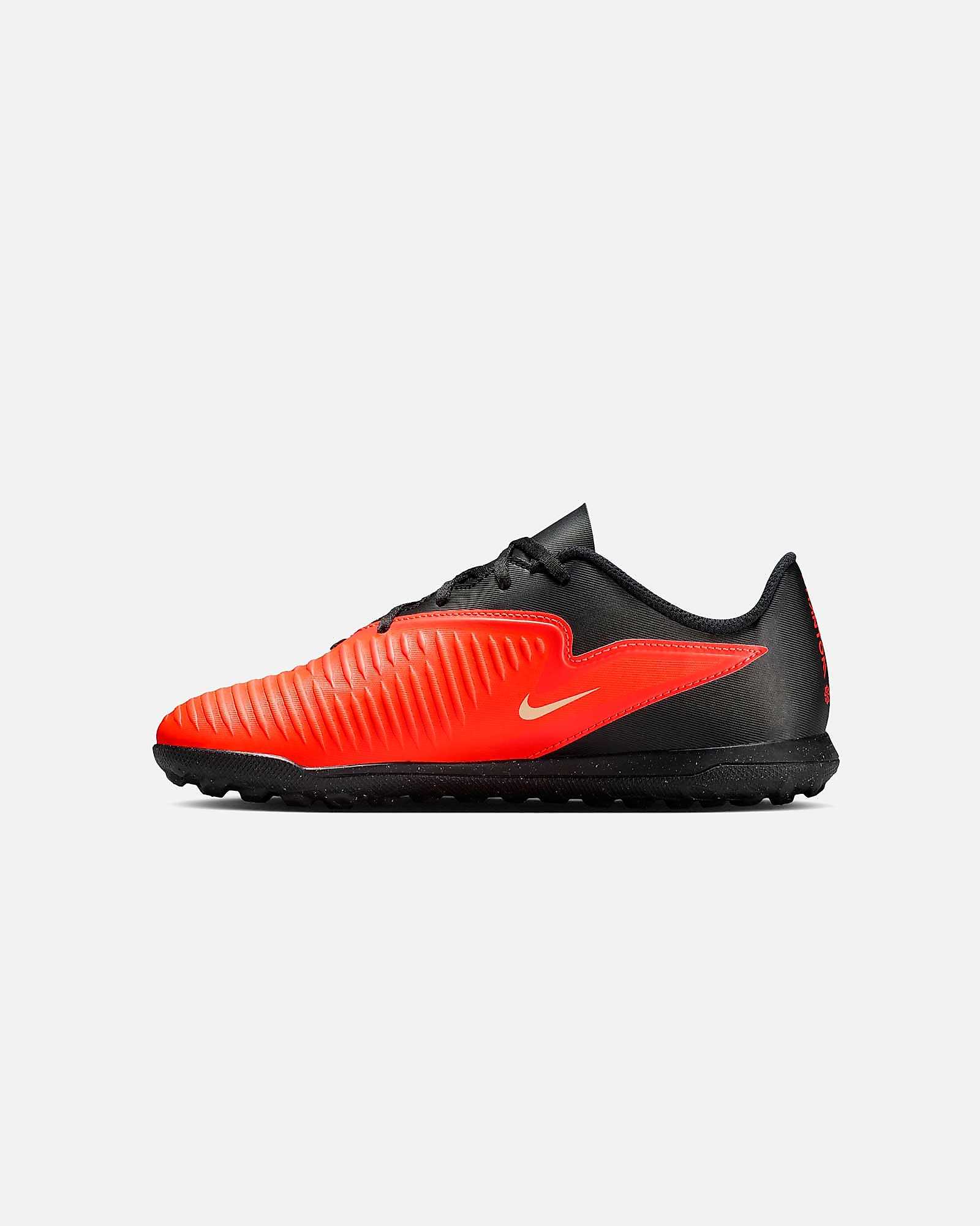 Botas Nike Phantom 6 Low Club Turf Botas Nike Phantom 6 Low Club Turf - Fútbol Factory