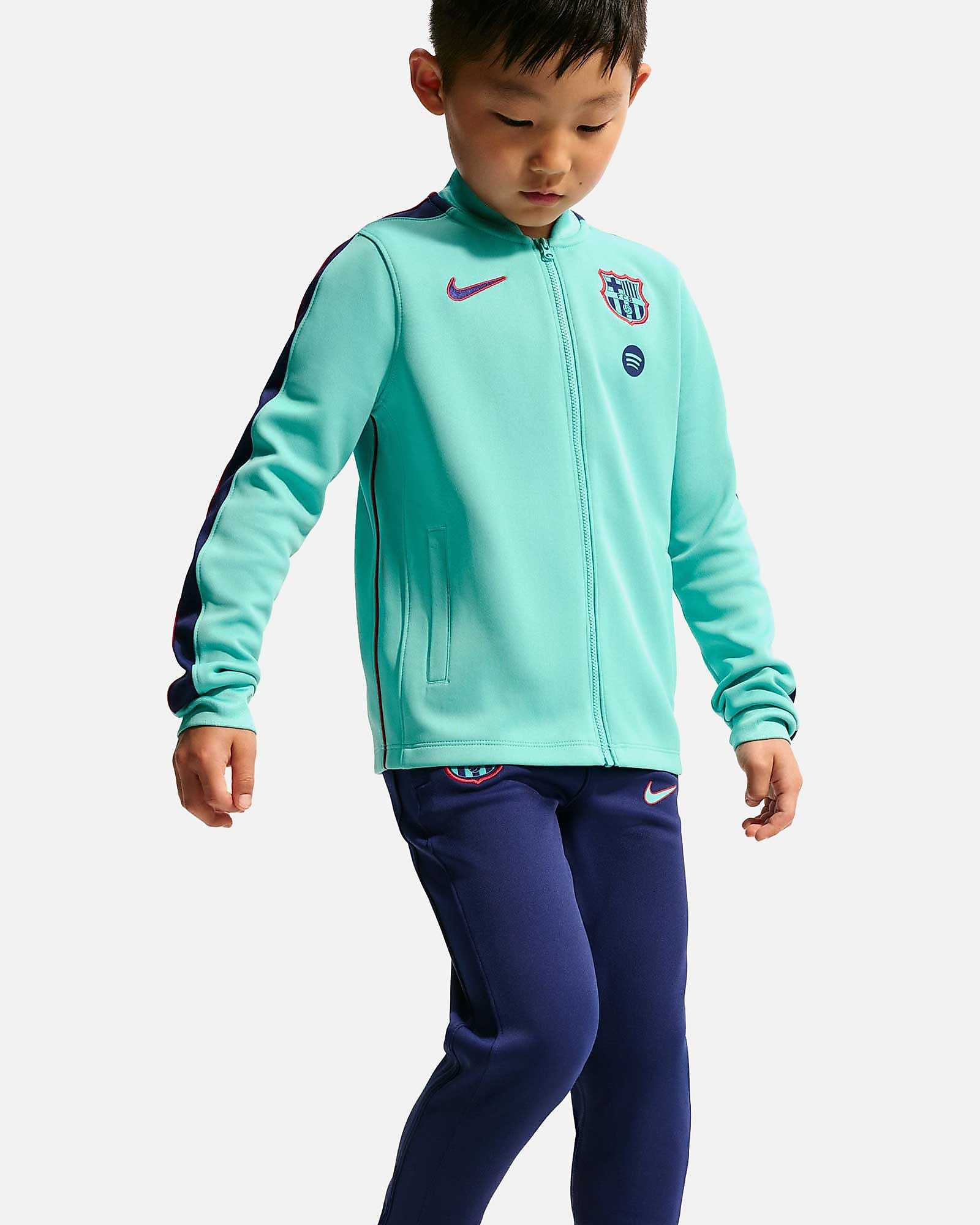 Chándal FC Barcelona 2026/2027 Strike Chándal FC Barcelona 2026/2027 Strike - Fútbol Factory