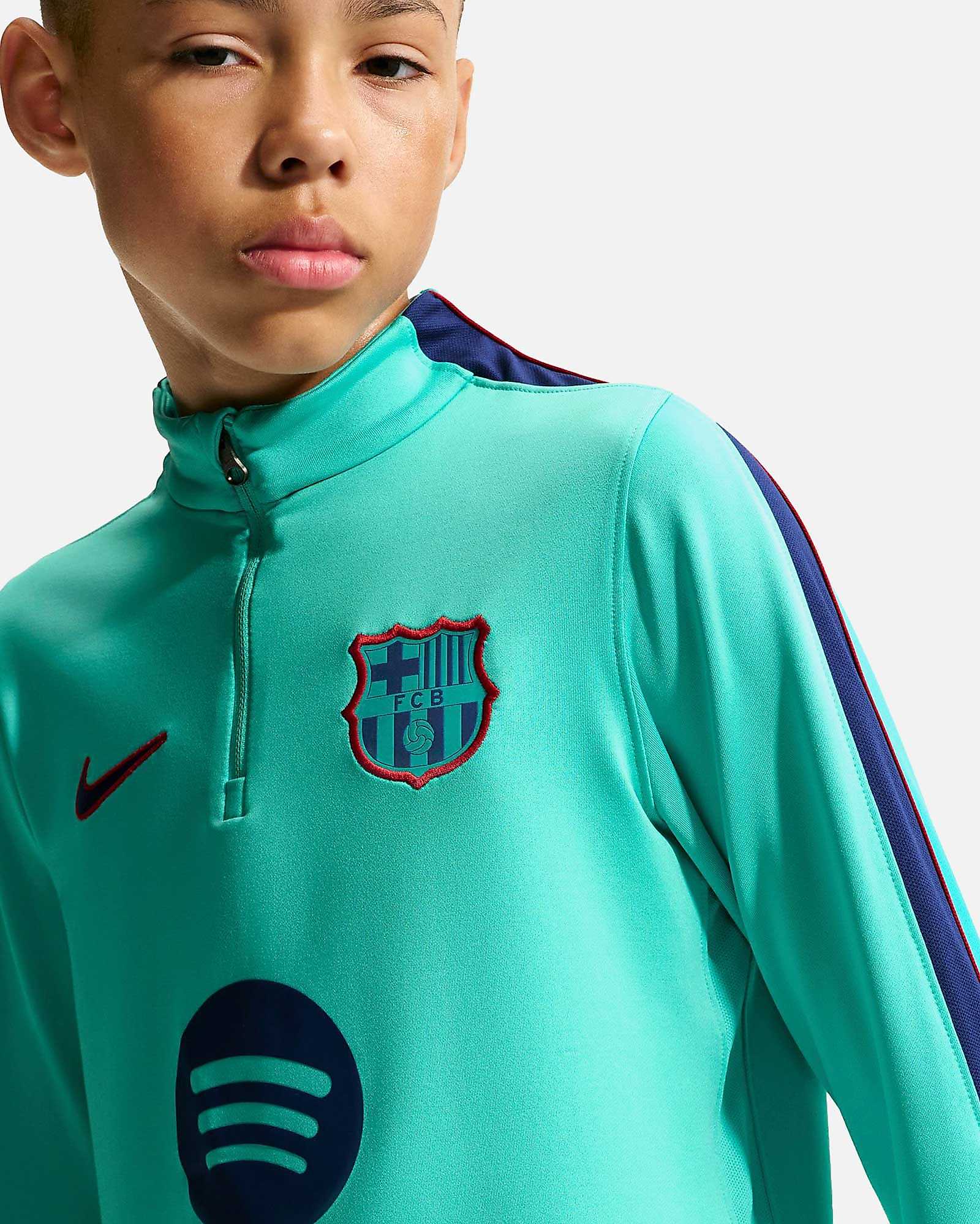 Sudadera FC Barcelona 2026/2027 Strike TR Sudadera FC Barcelona 2026/2027 Strike TR - Fútbol Factory