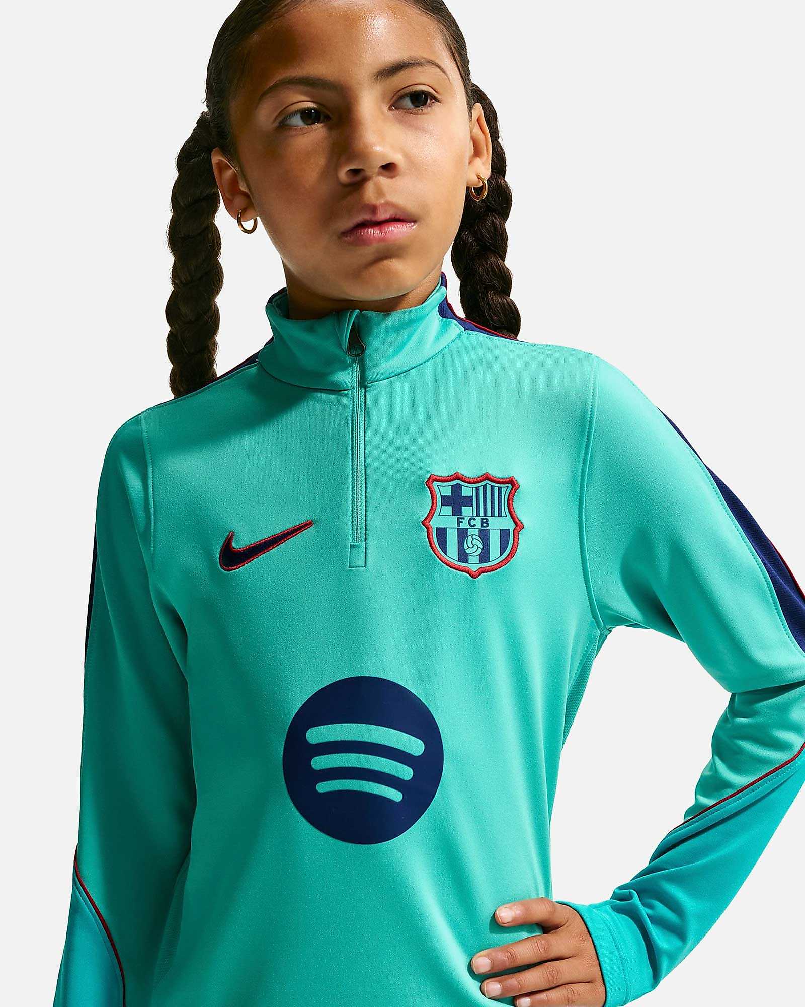 Sudadera FC Barcelona 2026/2027 Strike TR Sudadera FC Barcelona 2026/2027 Strike TR - Fútbol Factory