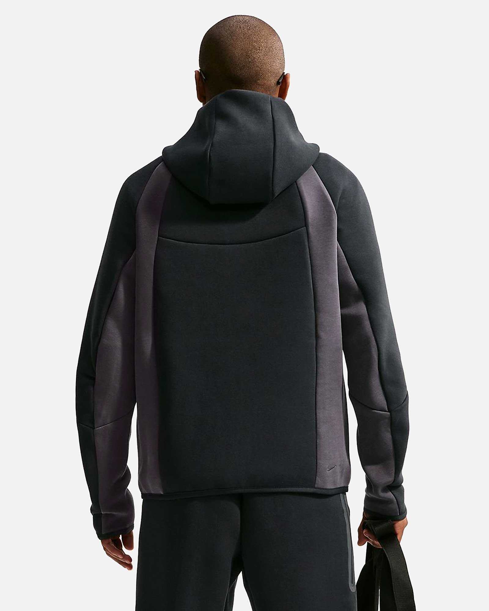 Casaco Nike Tech Windrunner Casaco Nike Tech Windrunner - Fútbol Factory