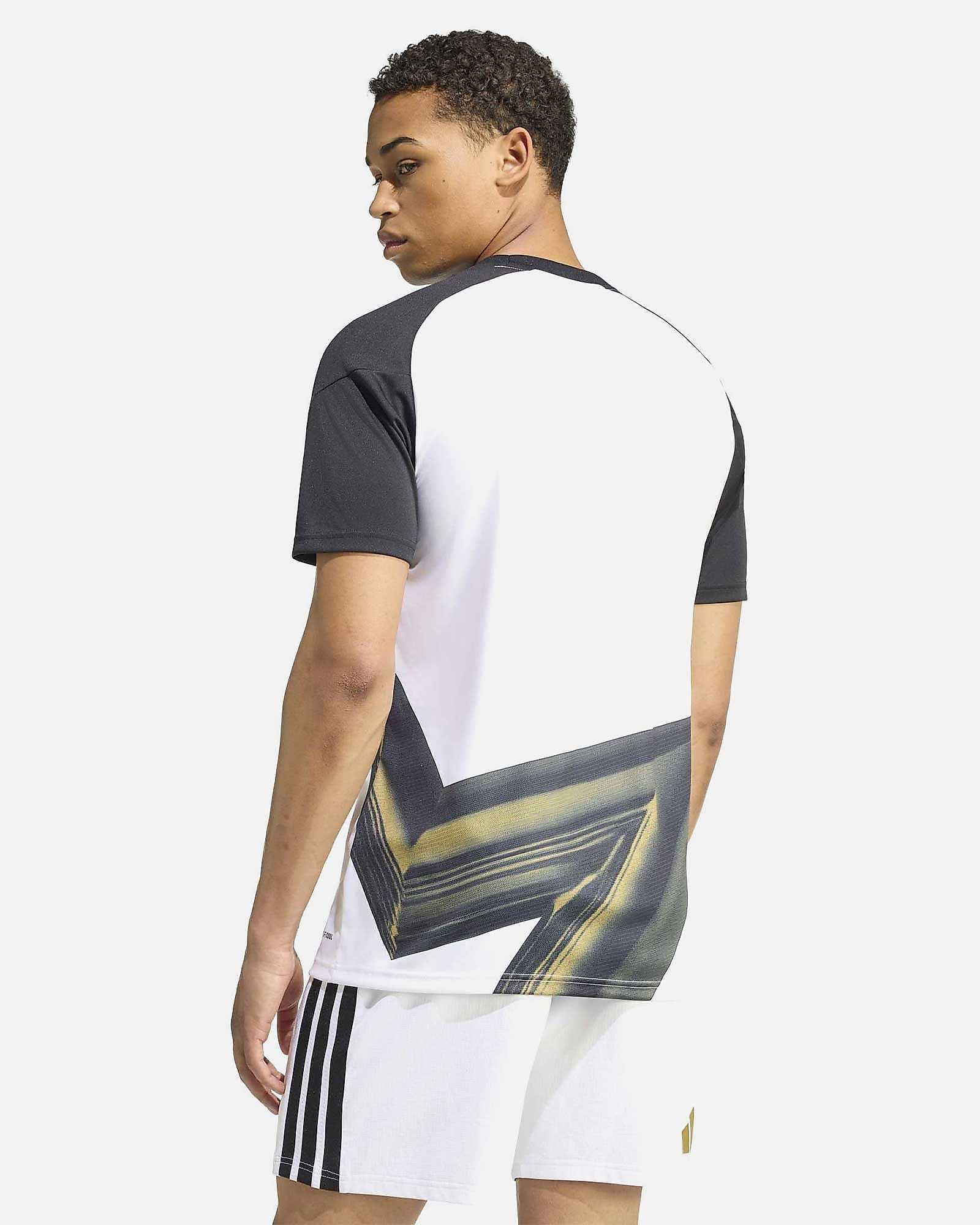 Camiseta entrenamiento Juventus 2026/2027 Camiseta entrenamiento Juventus 2026/2027 - Fútbol Factory