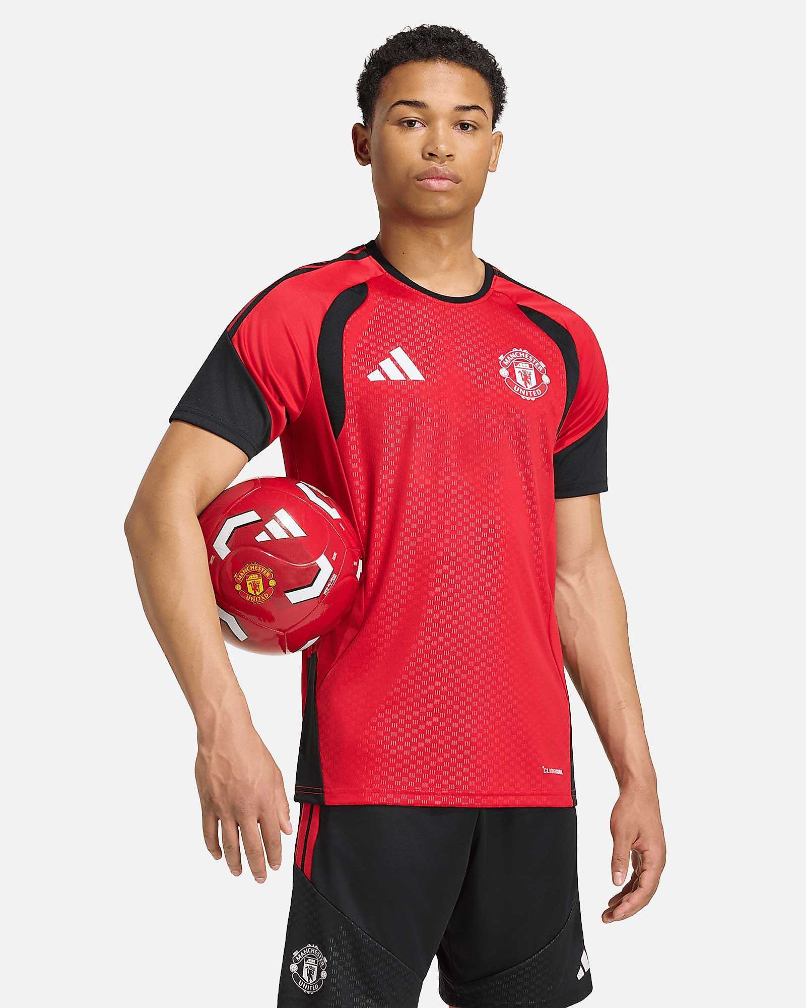 Camiseta Manchester United 2026/2027 TR Camiseta Manchester United 2026/2027 TR - Fútbol Factory