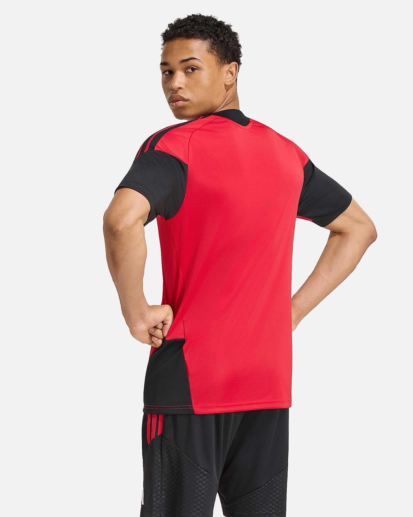 Camiseta Manchester United 2026/2027 TR Camiseta Manchester United 2026/2027 TR - Fútbol Factory