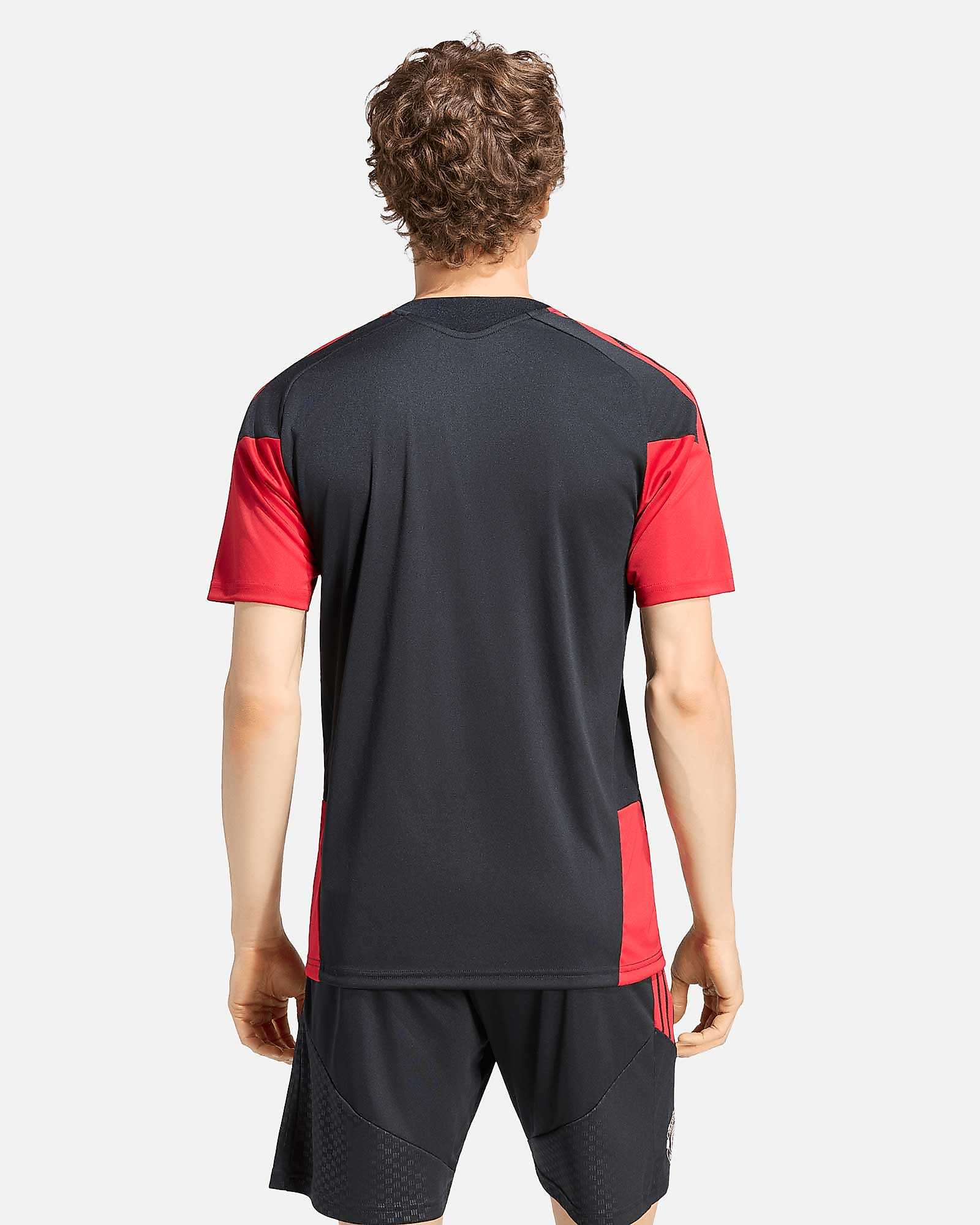 Camiseta Manchester United 2026/2027 Camiseta Manchester United 2026/2027 - Fútbol Factory