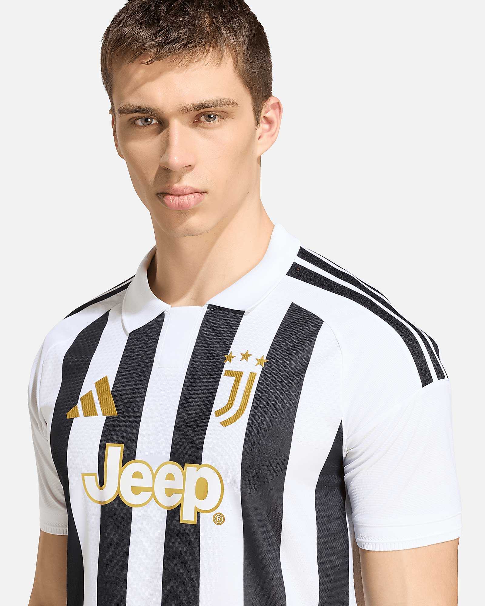 Camiseta 1ª Juventus FC 2025/2026 Authentic Camiseta 1ª Juventus FC 2025/2026 Authentic - Fútbol Factory