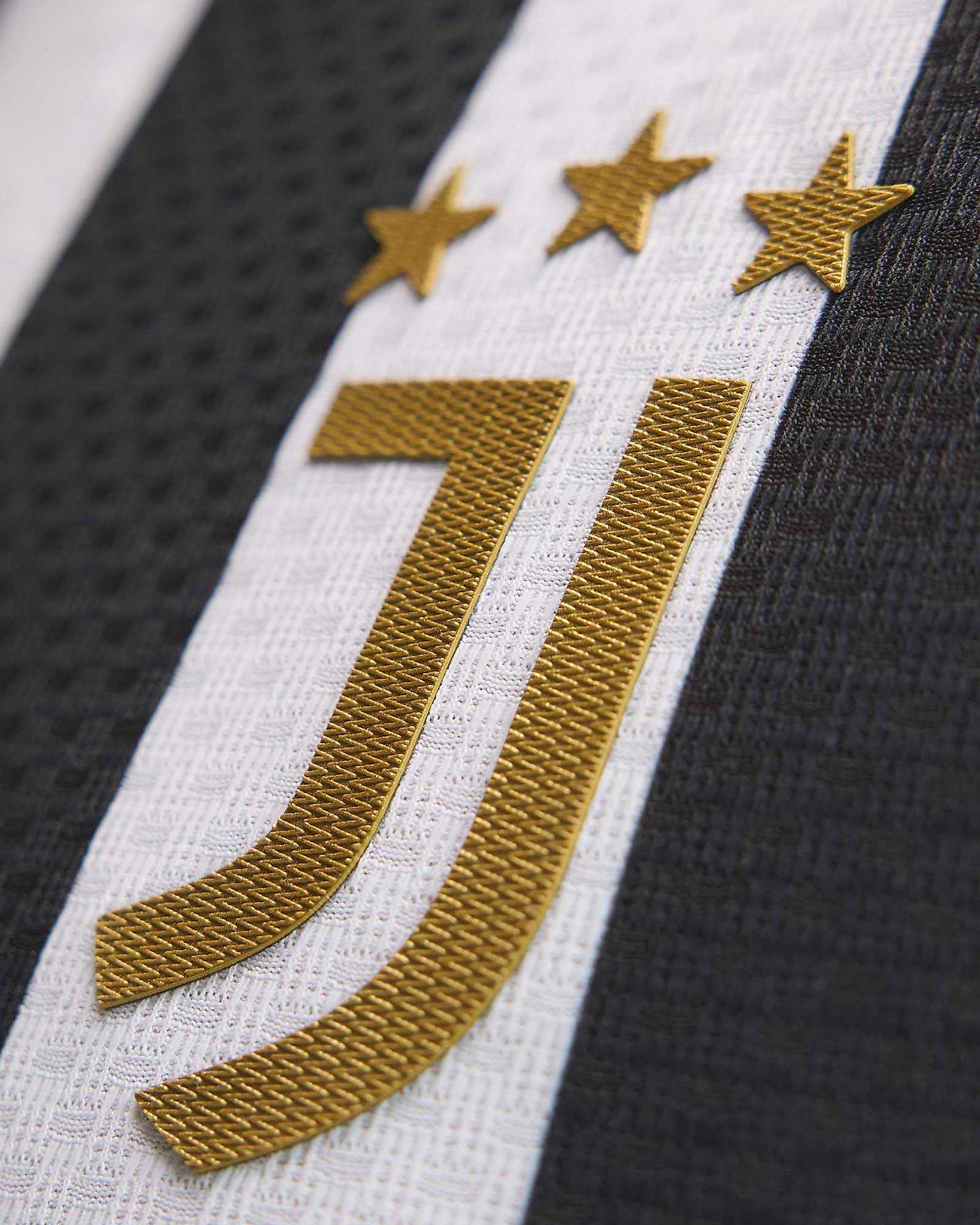 Camiseta 1ª Juventus FC 2025/2026 Authentic Camiseta 1ª Juventus FC 2025/2026 Authentic - Fútbol Factory