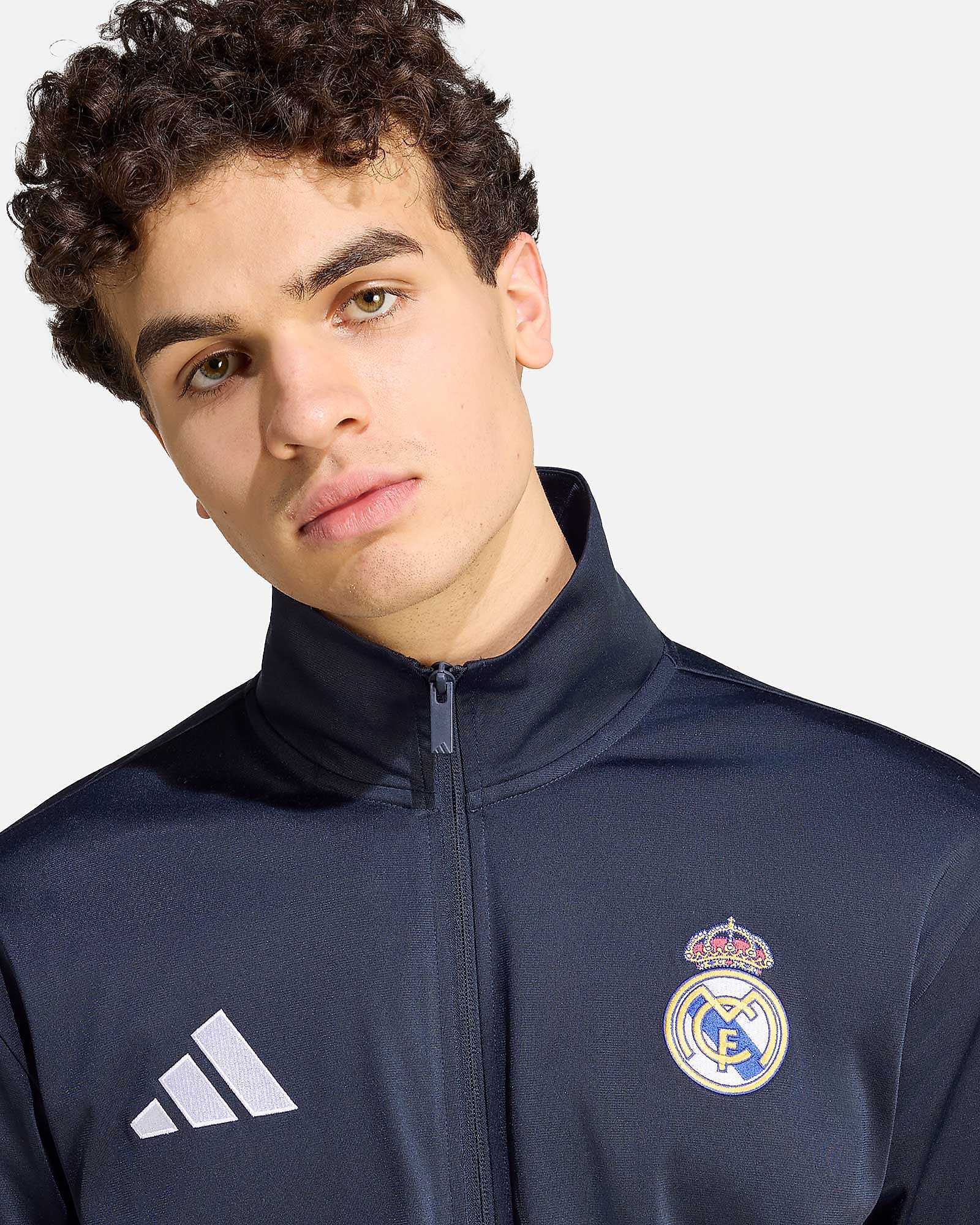 Chaqueta Real Madrid 2026/2027 DNA Chaqueta Real Madrid 2026/2027 DNA - Fútbol Factory