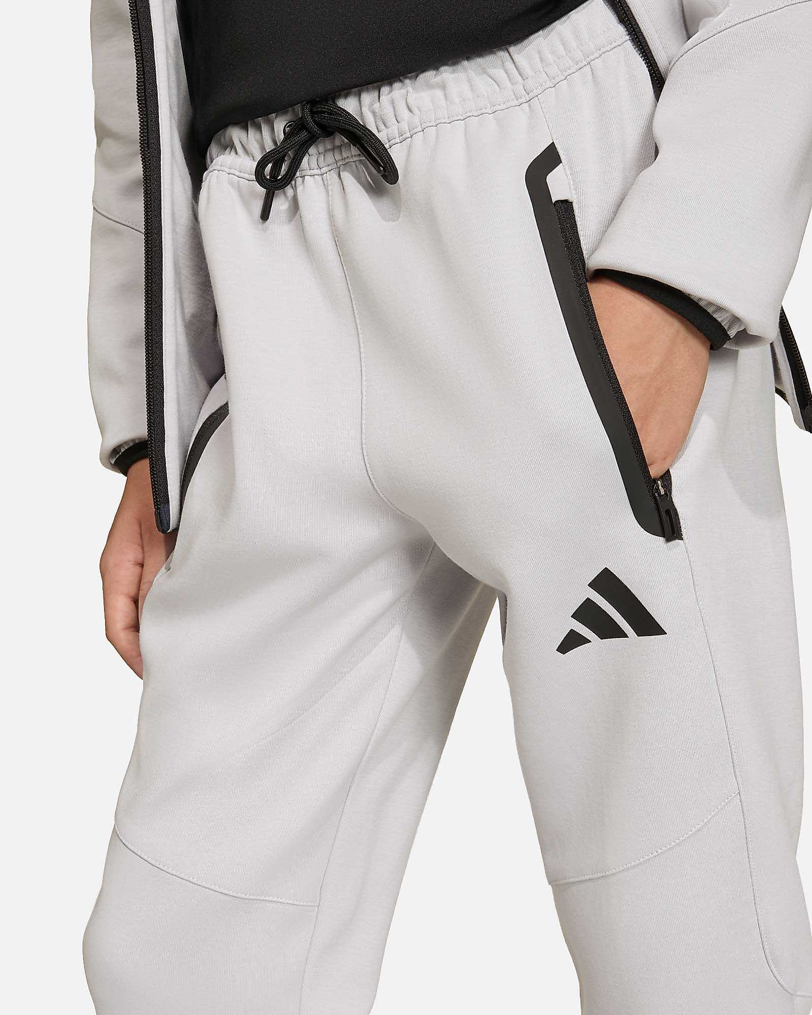 Pantalón adidas Tiro Travel Sweat Pantalón adidas Tiro Travel Sweat - Fútbol Factory