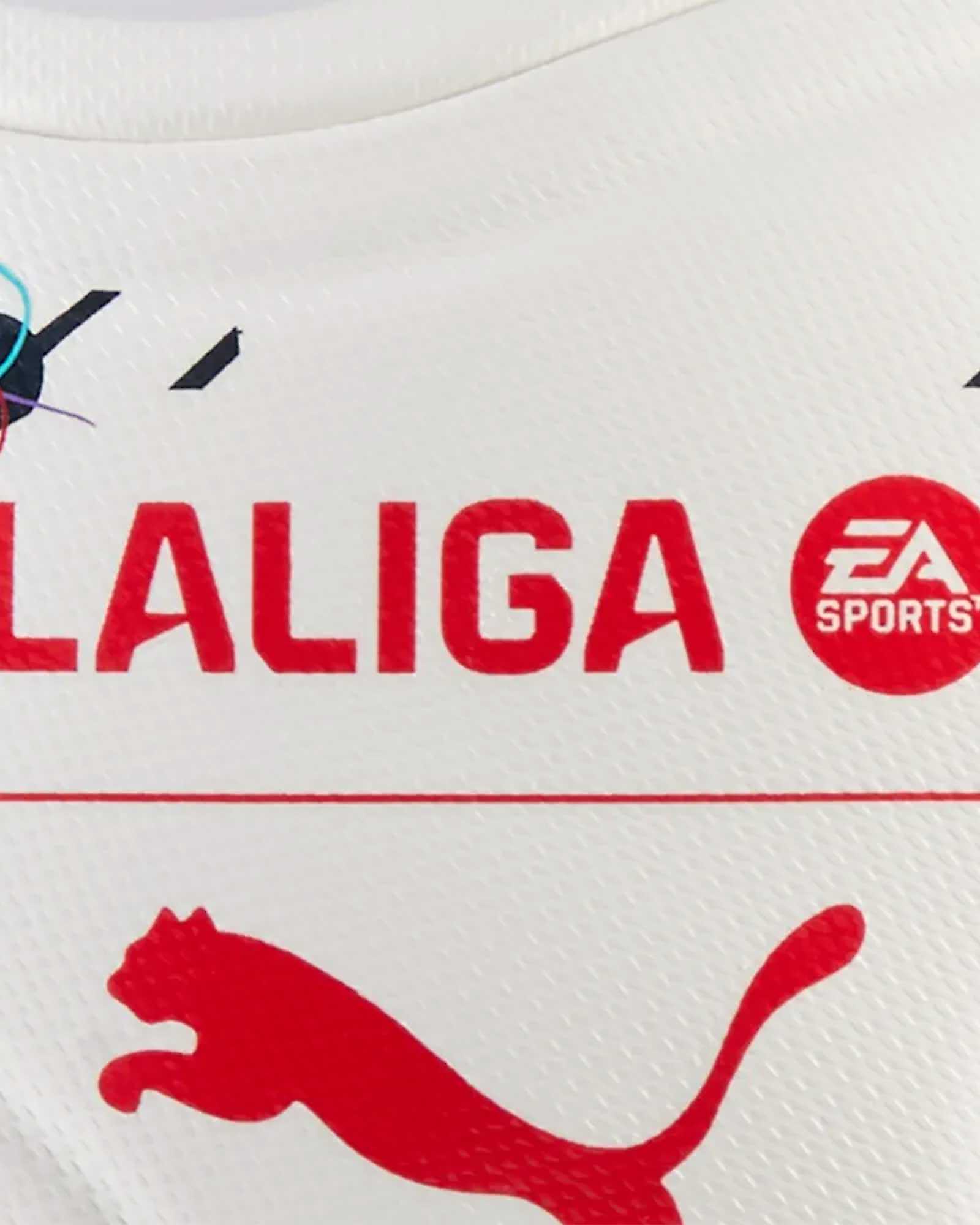 Balón Puma Stellar Match LaLiga FIFA Quality Box Balón Puma Stellar Match LaLiga FIFA Quality Box - Fútbol Factory