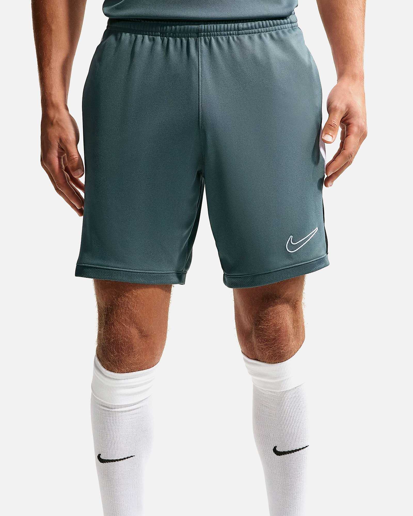 Pantalón corto Nike Academy 25 Pantalón corto Nike Academy 25 - Fútbol Factory