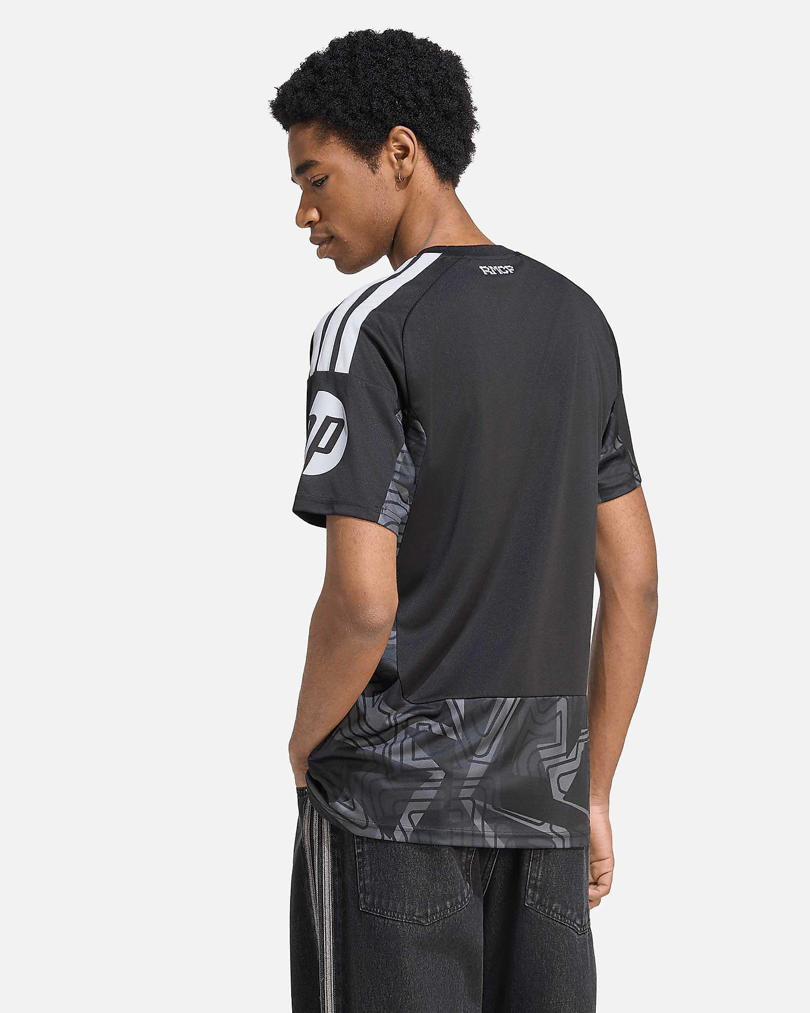 Camiseta de portero 1ª Real Madrid 2026/2027 Camiseta de portero 1ª Real Madrid 2026/2027 - Fútbol Factory