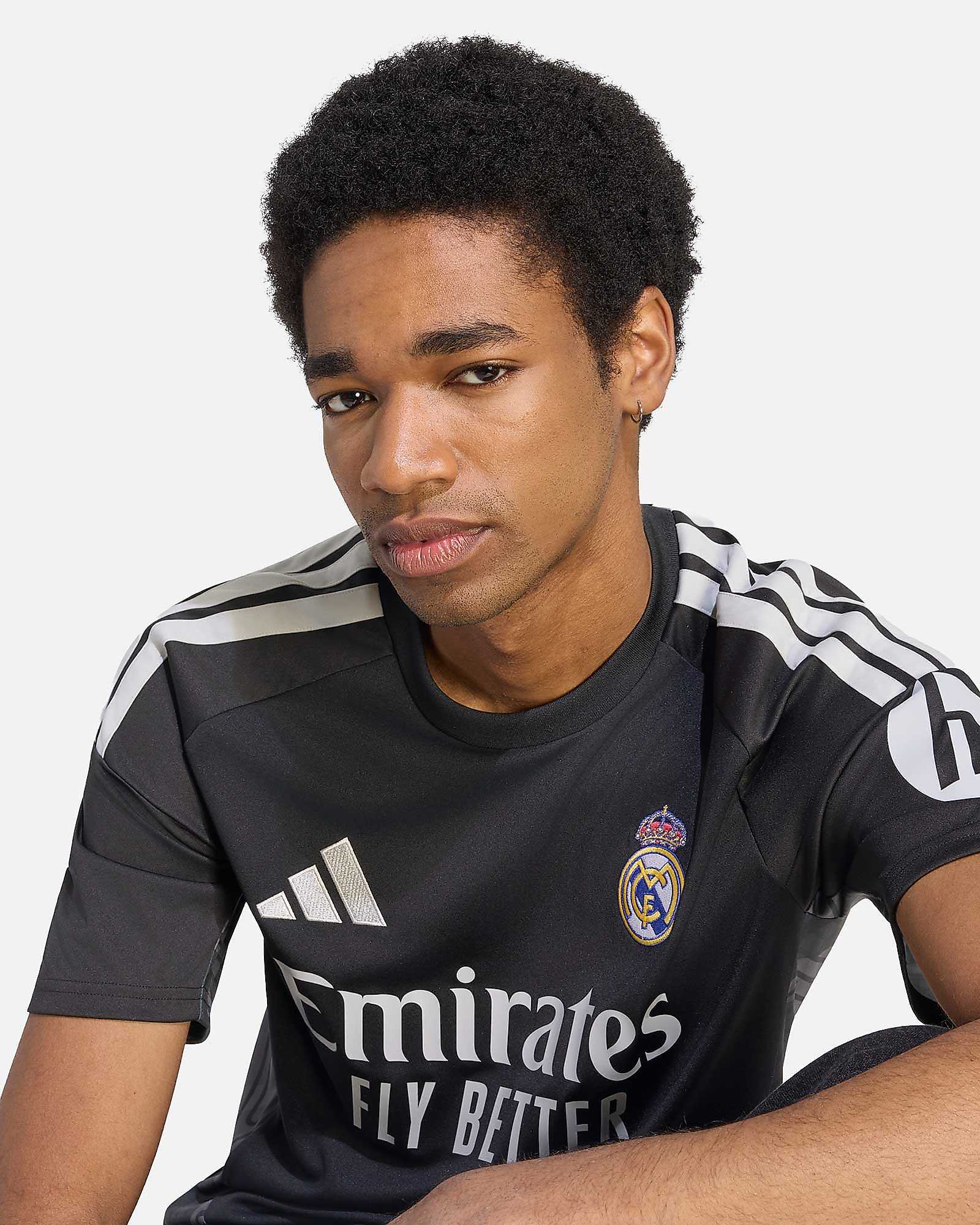 Camiseta de portero 1ª Real Madrid 2026/2027 Camiseta de portero 1ª Real Madrid 2026/2027 - Fútbol Factory