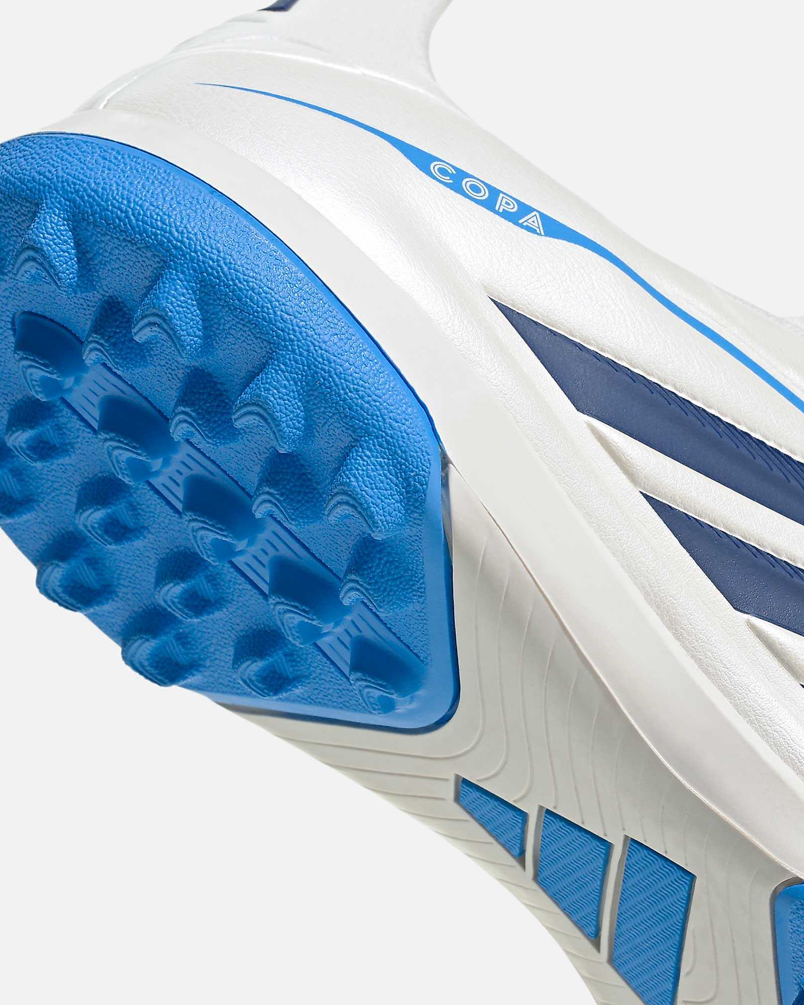 Botas adidas Copa Pure IV Club Turf Botas adidas Copa Pure IV Club Turf - Fútbol Factory