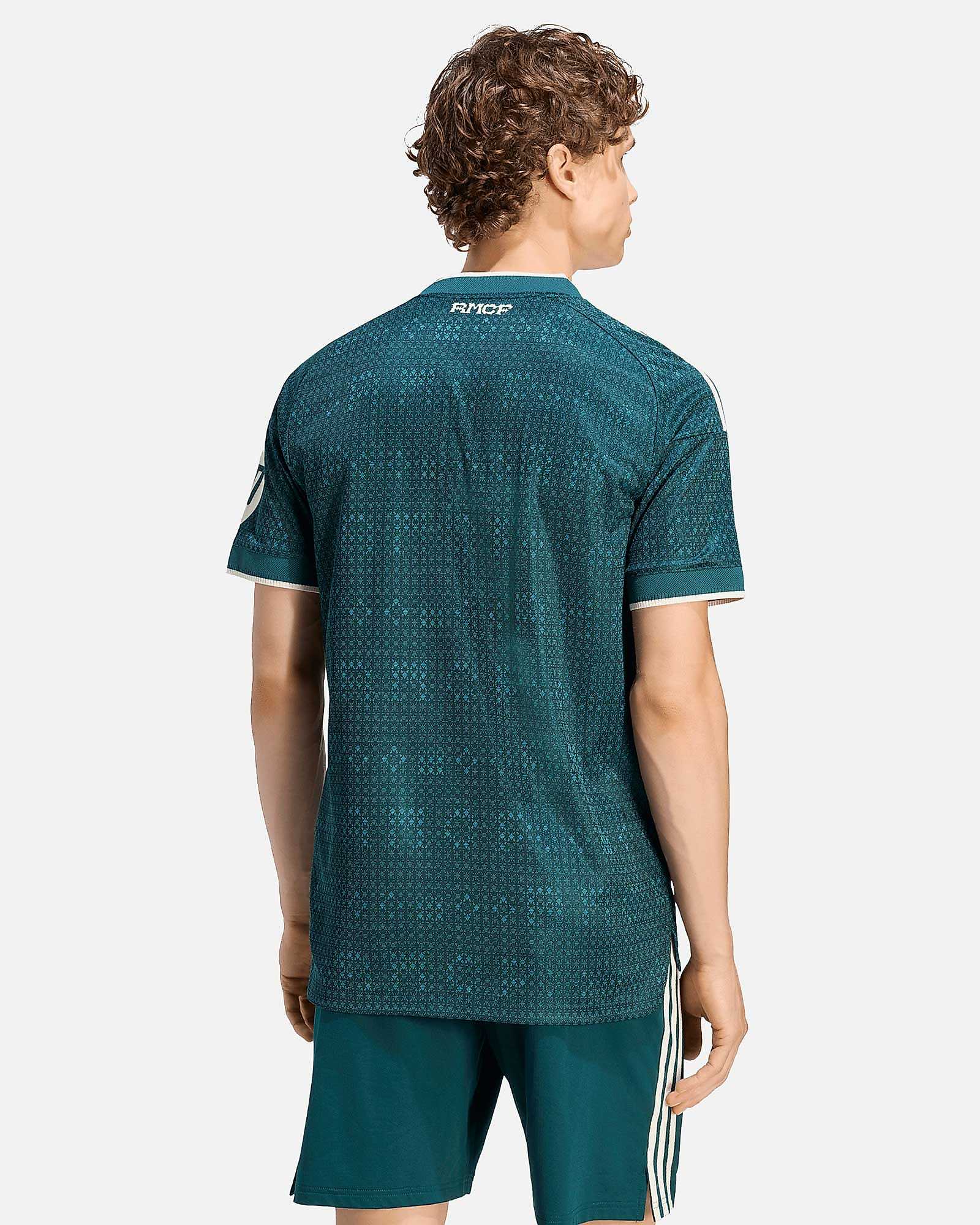 Camiseta 2ª Real Madrid 2026/2027 Authentic Camiseta 2ª Real Madrid 2026/2027 Authentic - Fútbol Factory