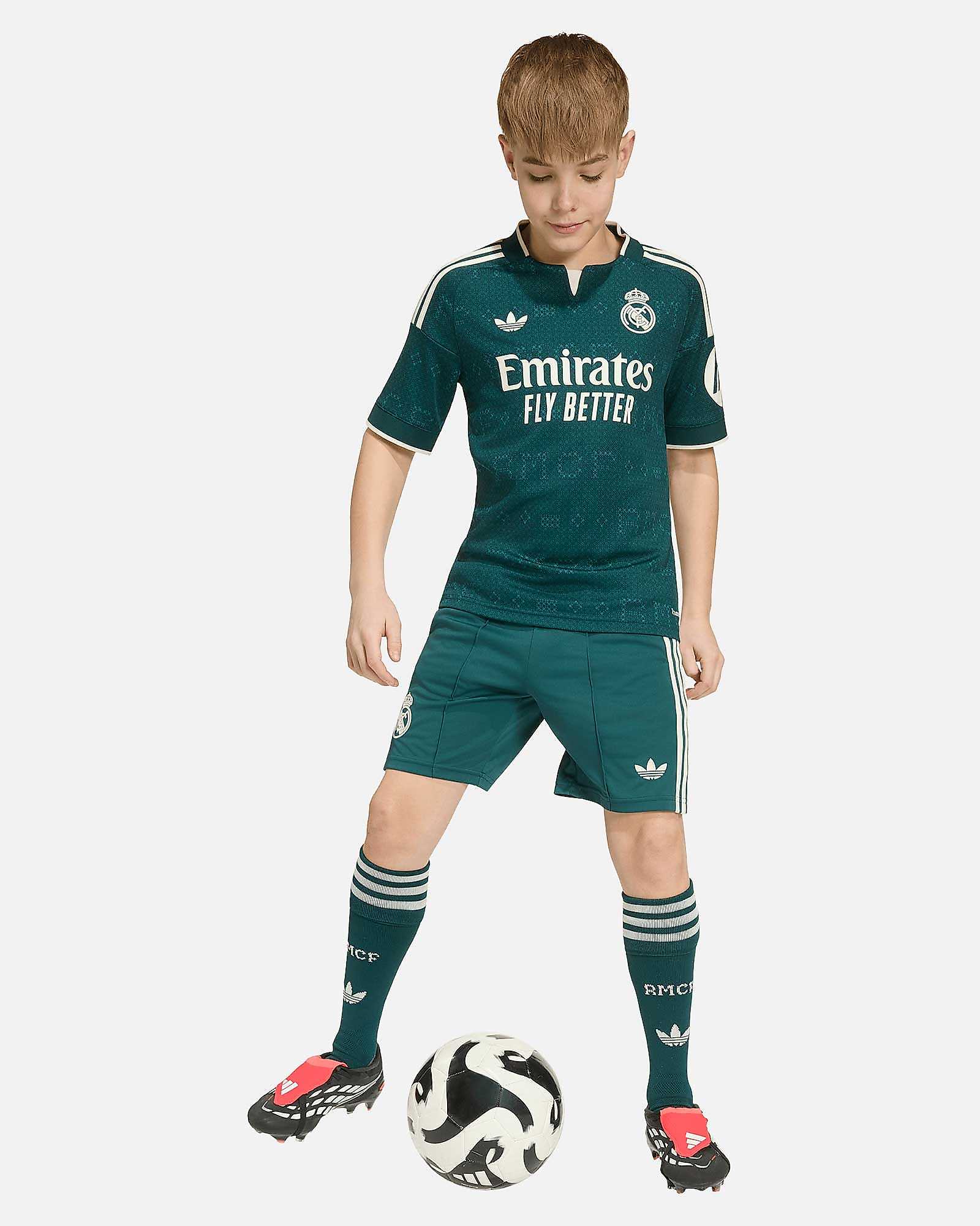 Conjunto 2ª Real Madrid 2026/2027 Mbappé - Fútbol Factory